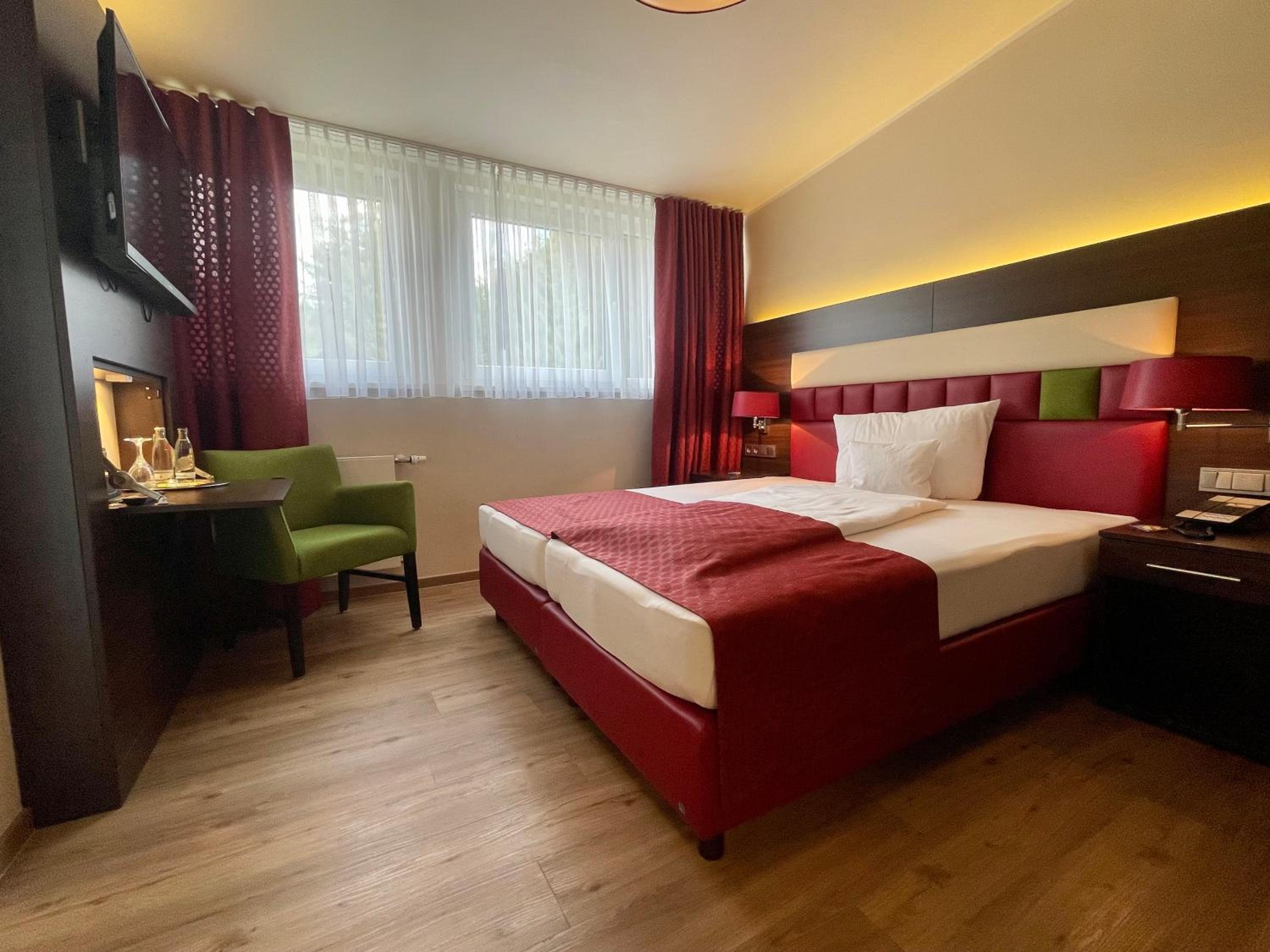 Deluxe Double Room - Photo 4
