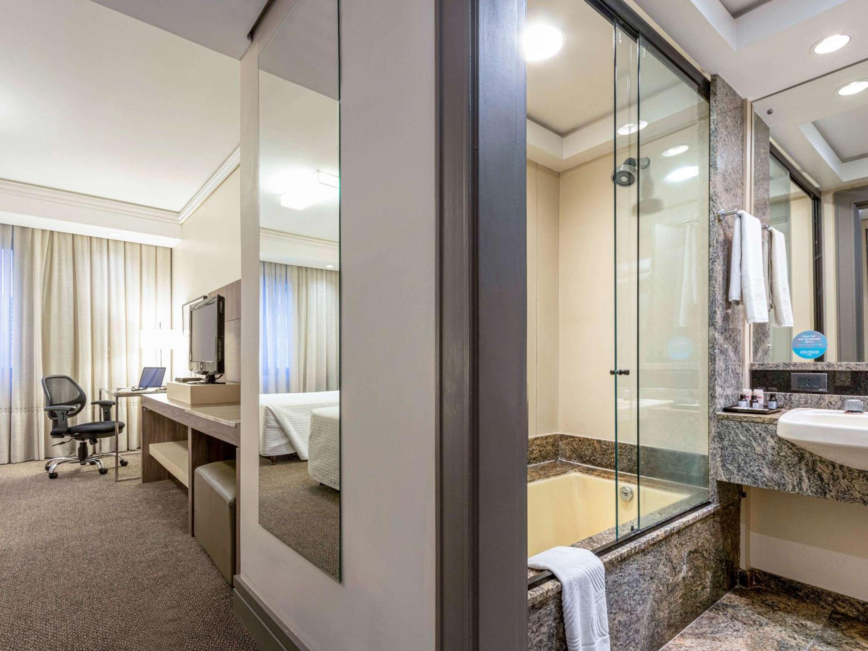 Standard Twin Room - Photo 3