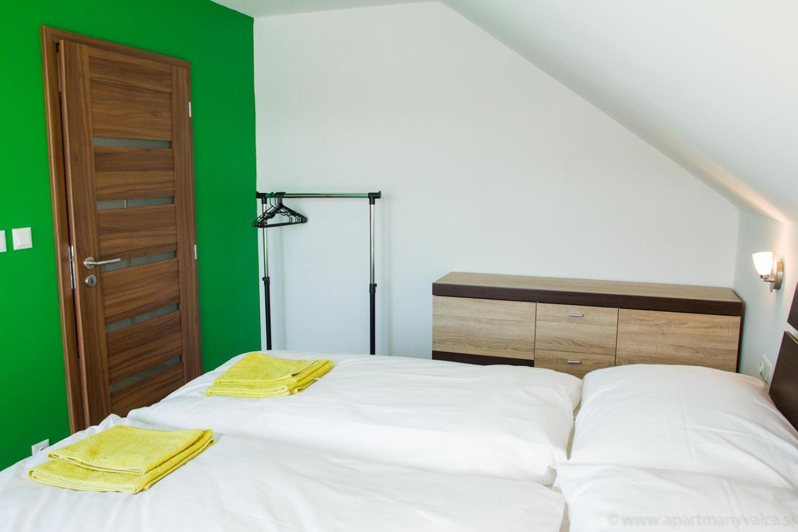 One-Bedroom Apartment with Terrace photo 3