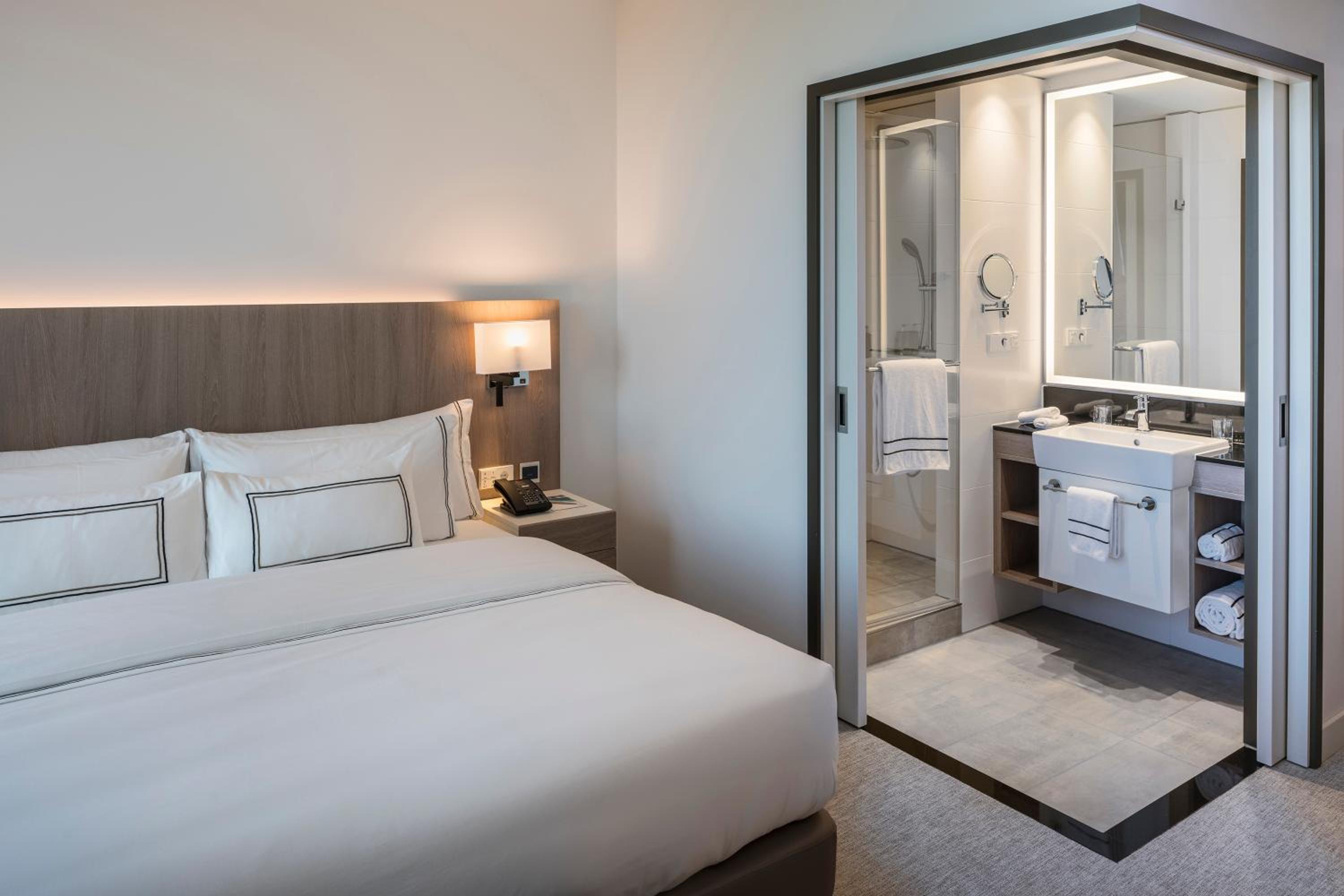 Meliá Guestroom