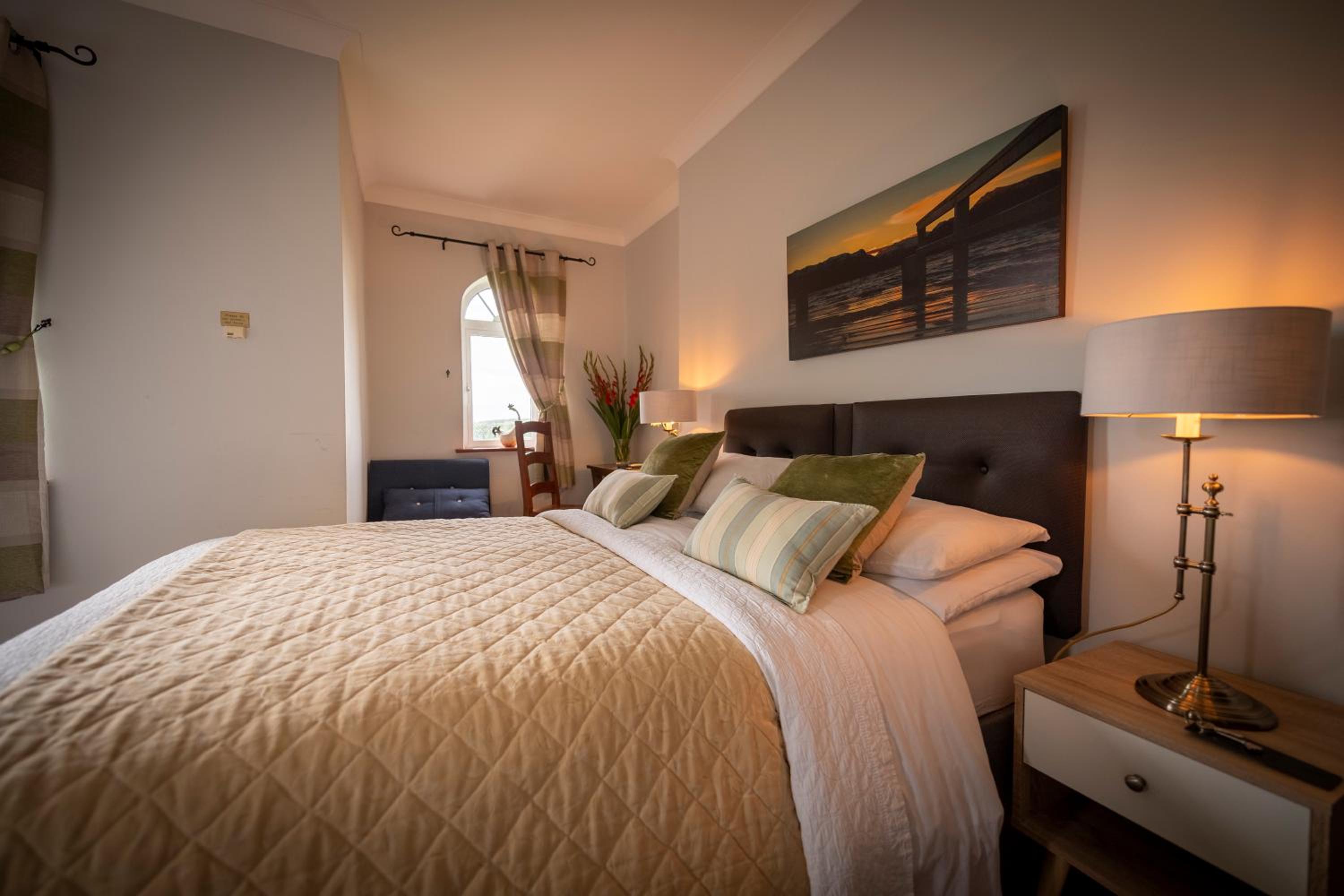 En-suite Double Room with River View