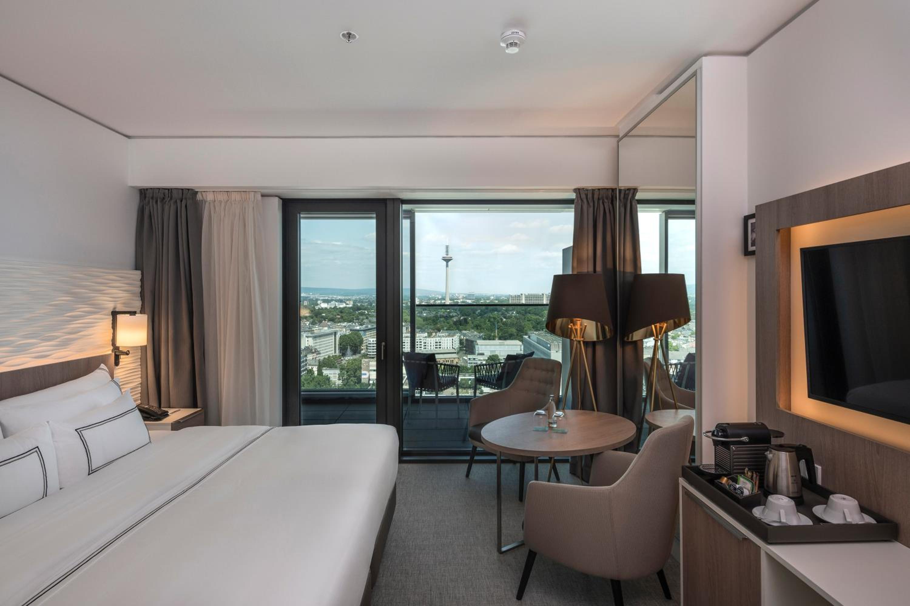 The Level Premium Room with Skyline View and Executive Lounge Access