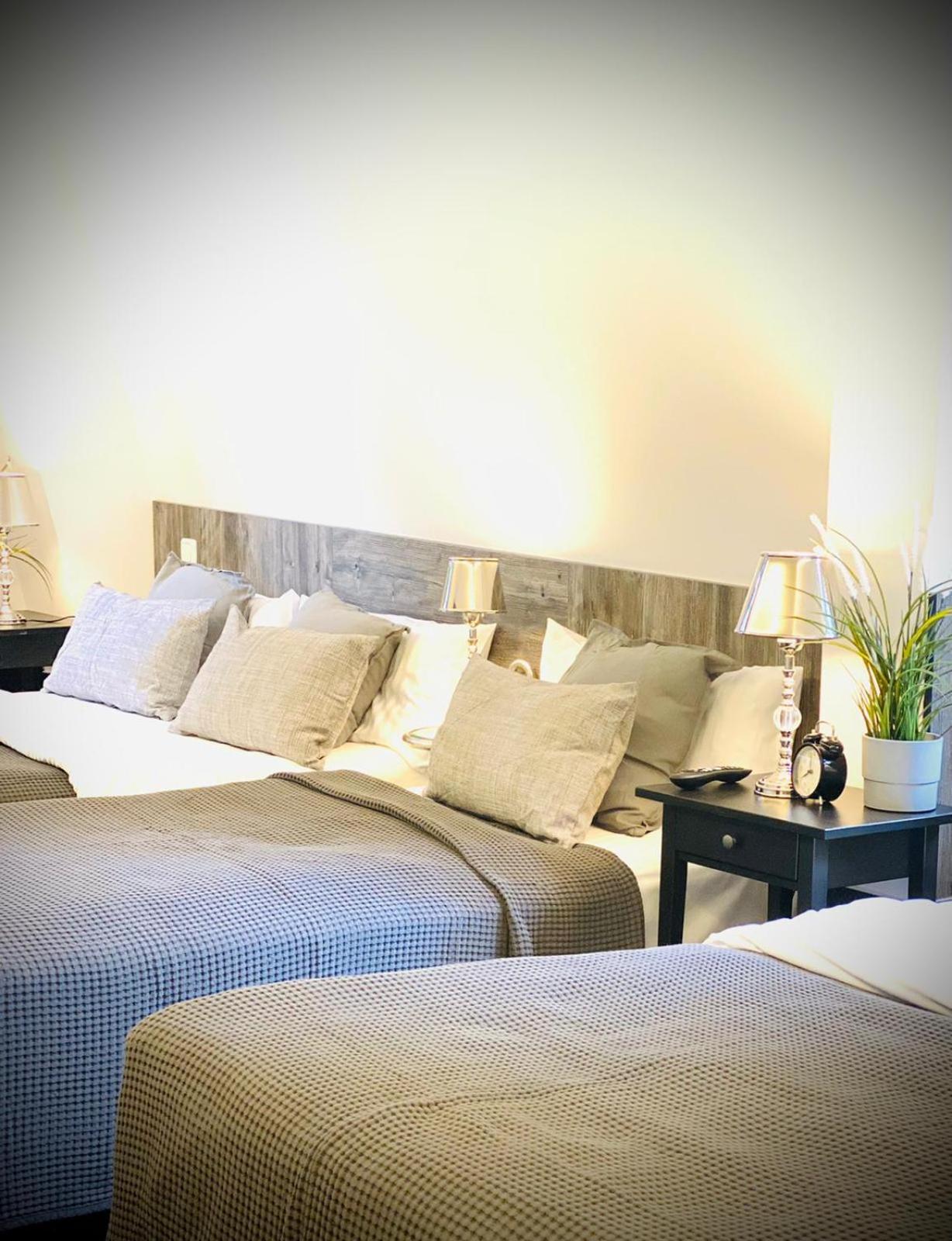 Standard Quintuple Room