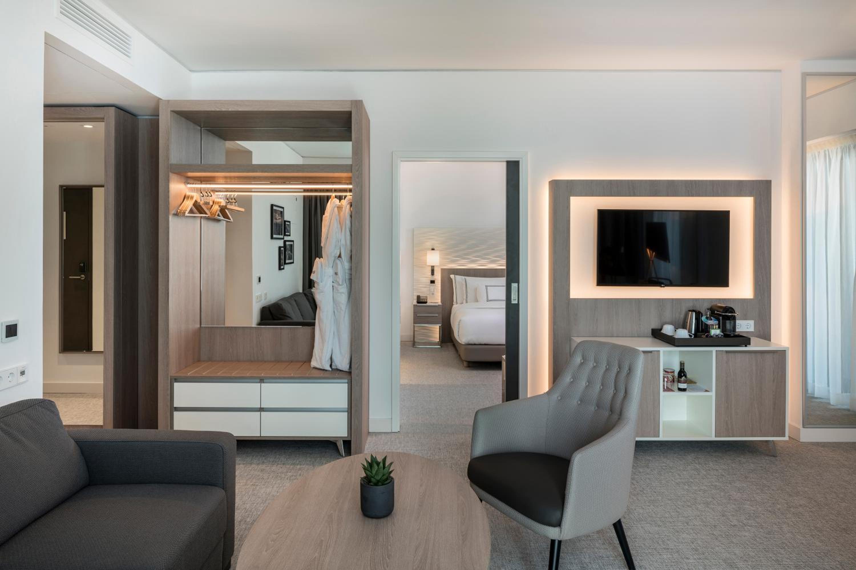 The Level Grand Suite with Skyline View