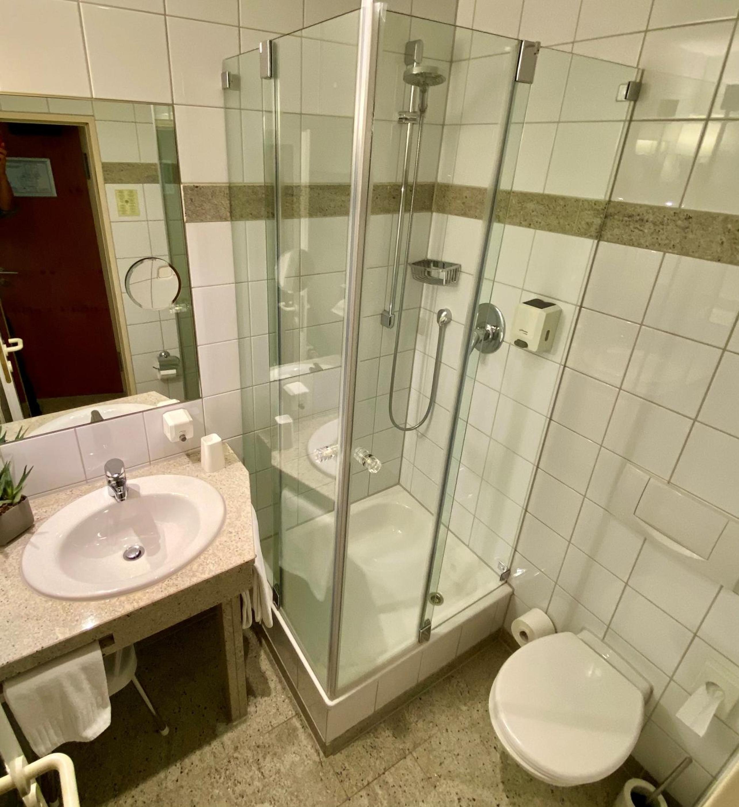 Standard Single Room photo 2