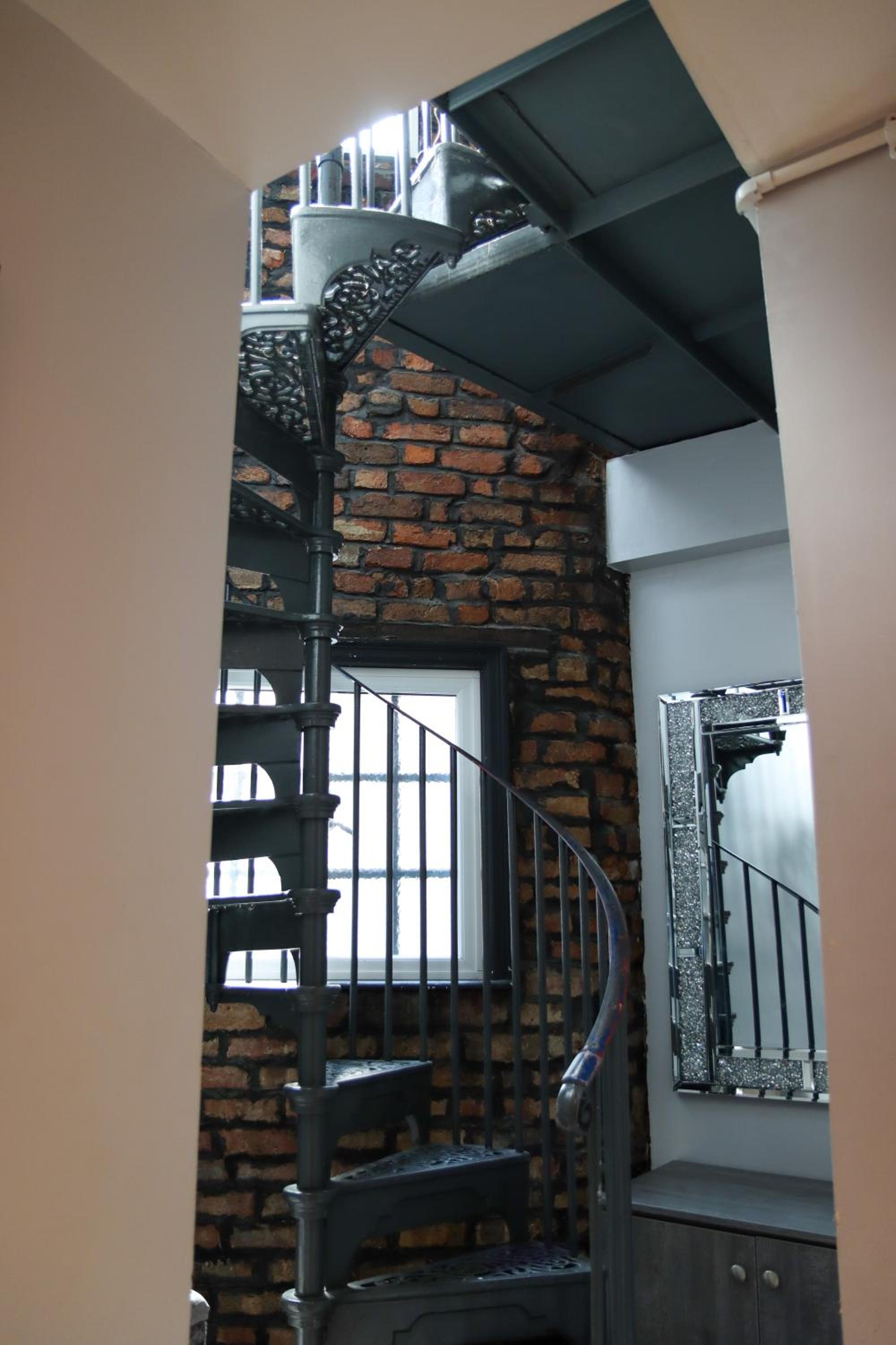 Apartment - Photo 11