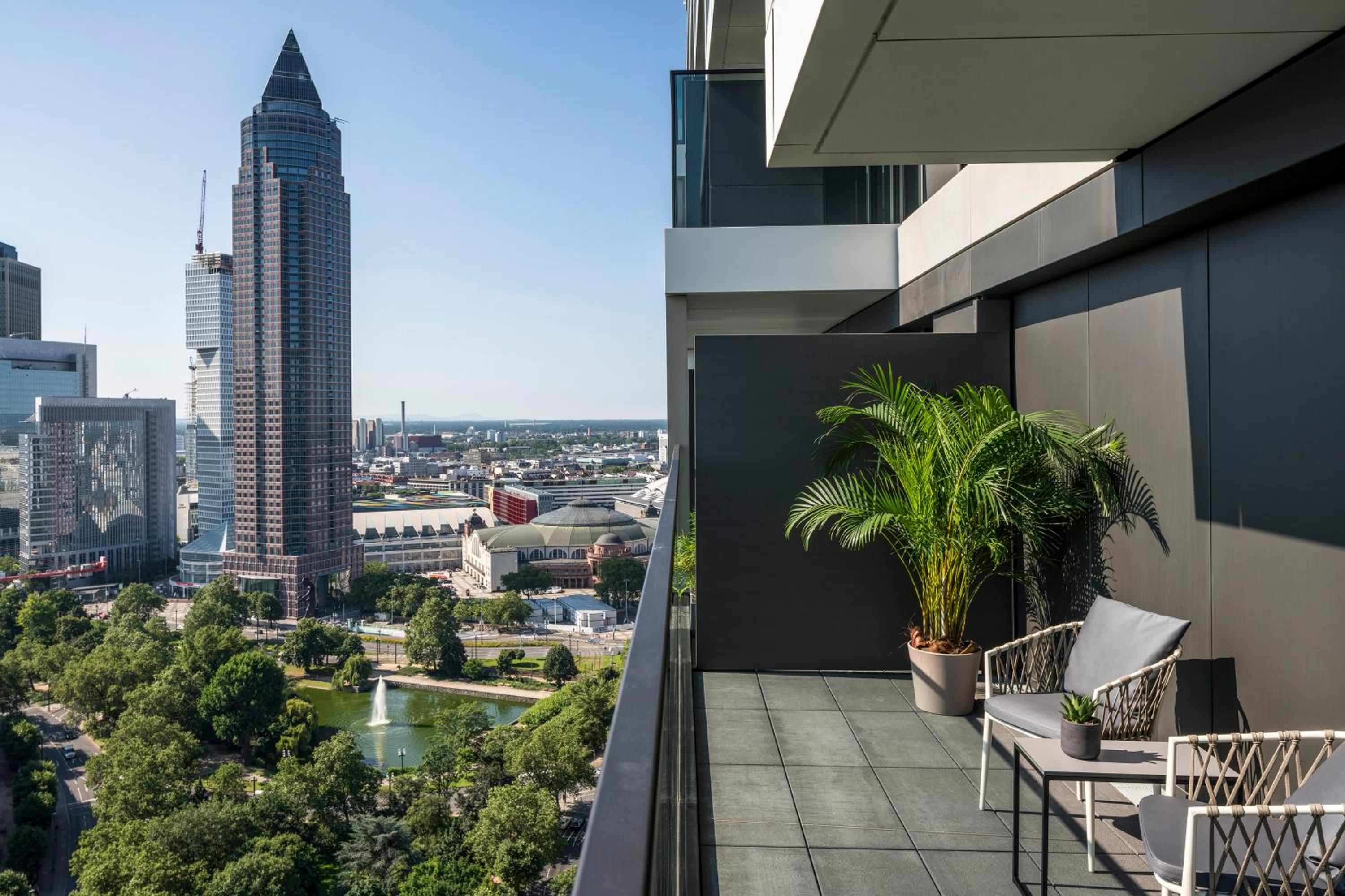 The Level Master Suite with Skyline View - Photo 7