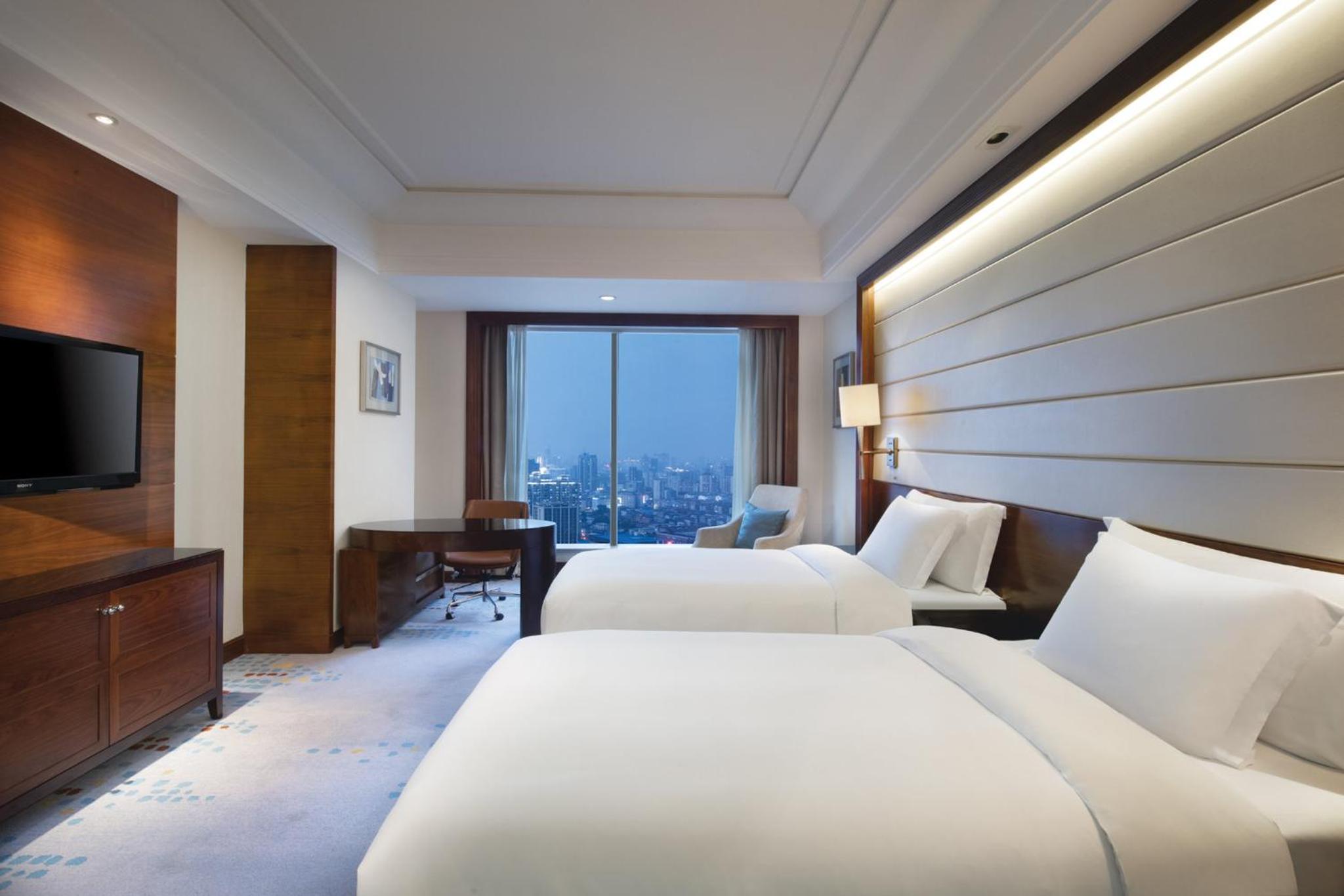 Standard Twin Room - Photo 7