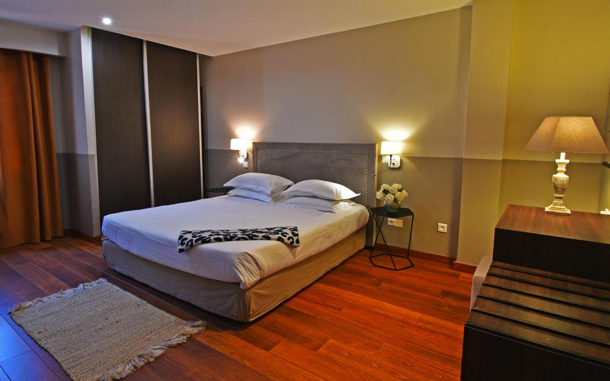 Large Double Room photo 1