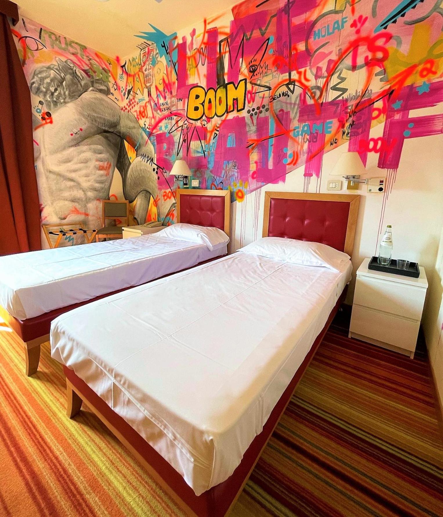 Double or Twin Room - Design photo 2