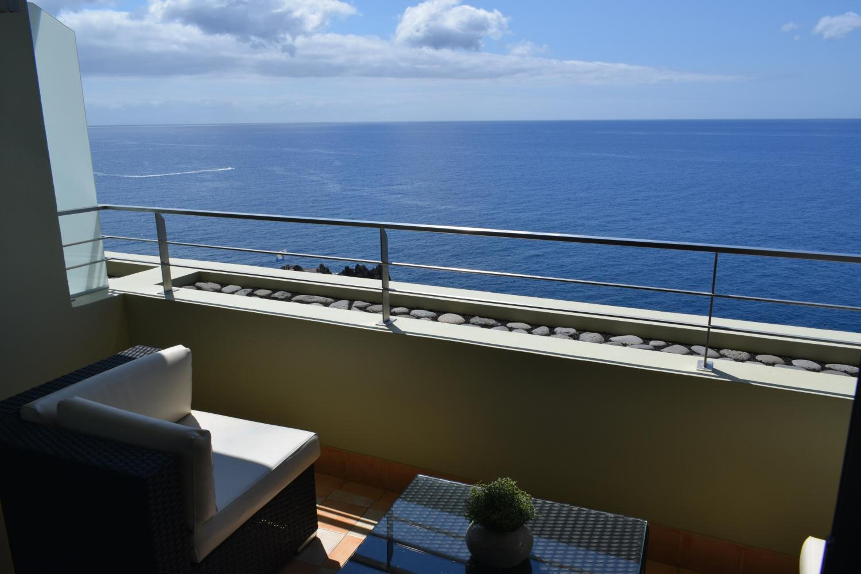 Premium Room with Sea View photo 3
