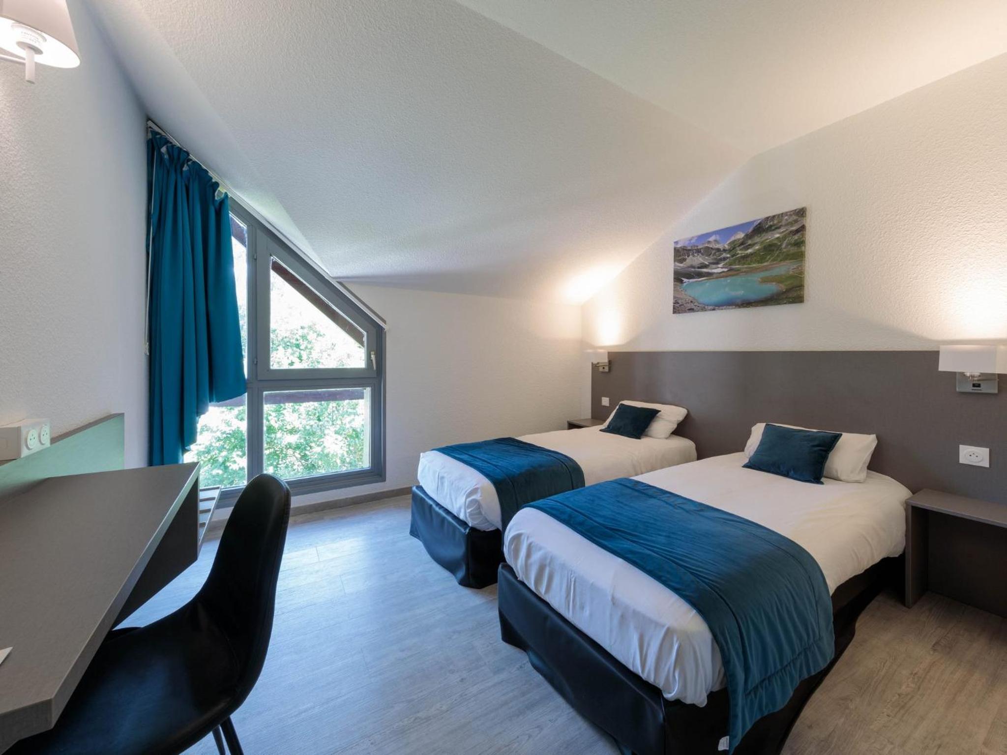 Double or Twin Room - Photo 6