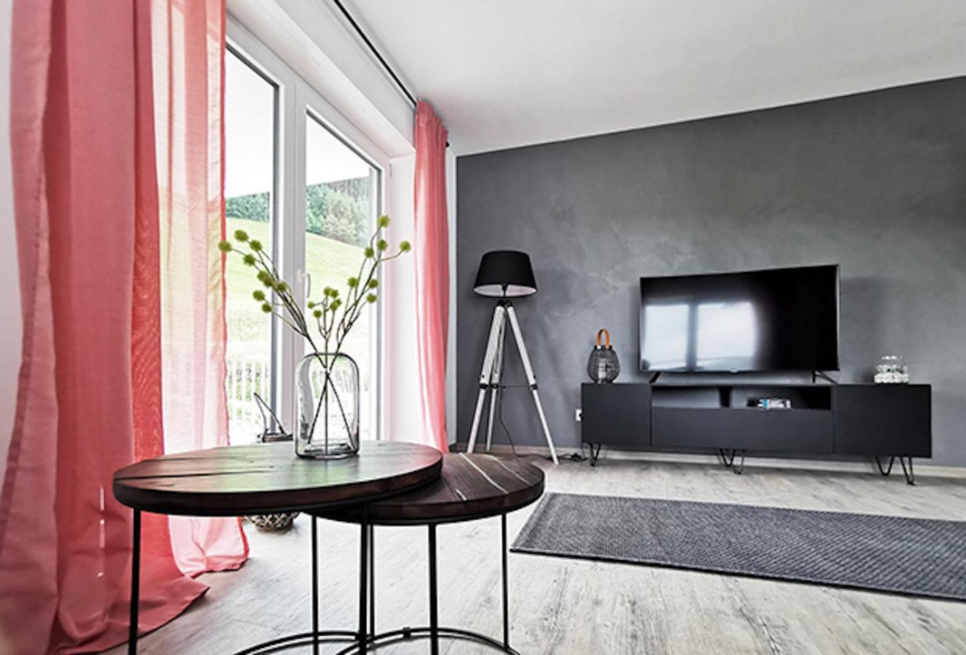 Superior One-Bedroom Apartment with Balcony - Photo 17