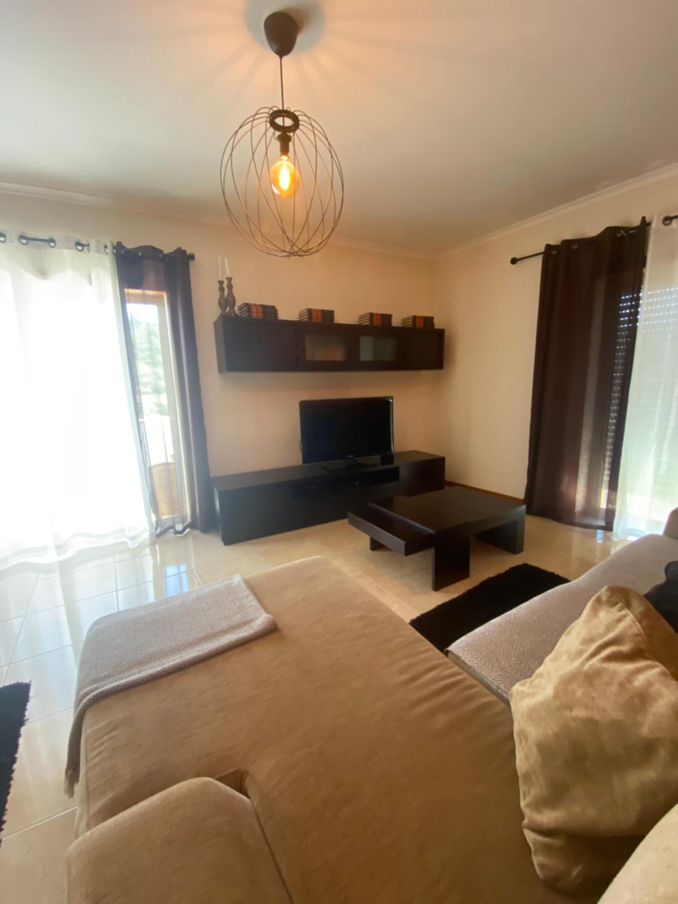 Three-Bedroom Apartment - Photo 14