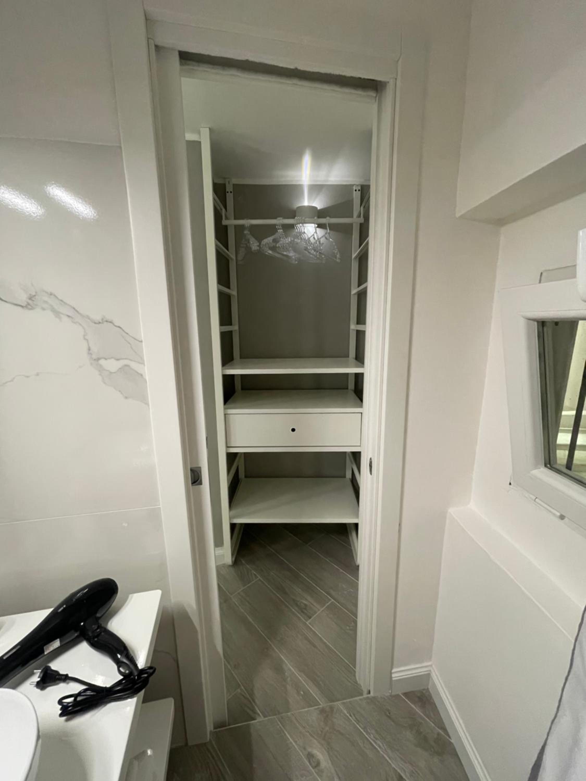 One-Bedroom Apartment - Photo 19