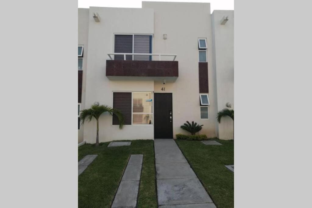 Three-Bedroom Villa - Photo 41
