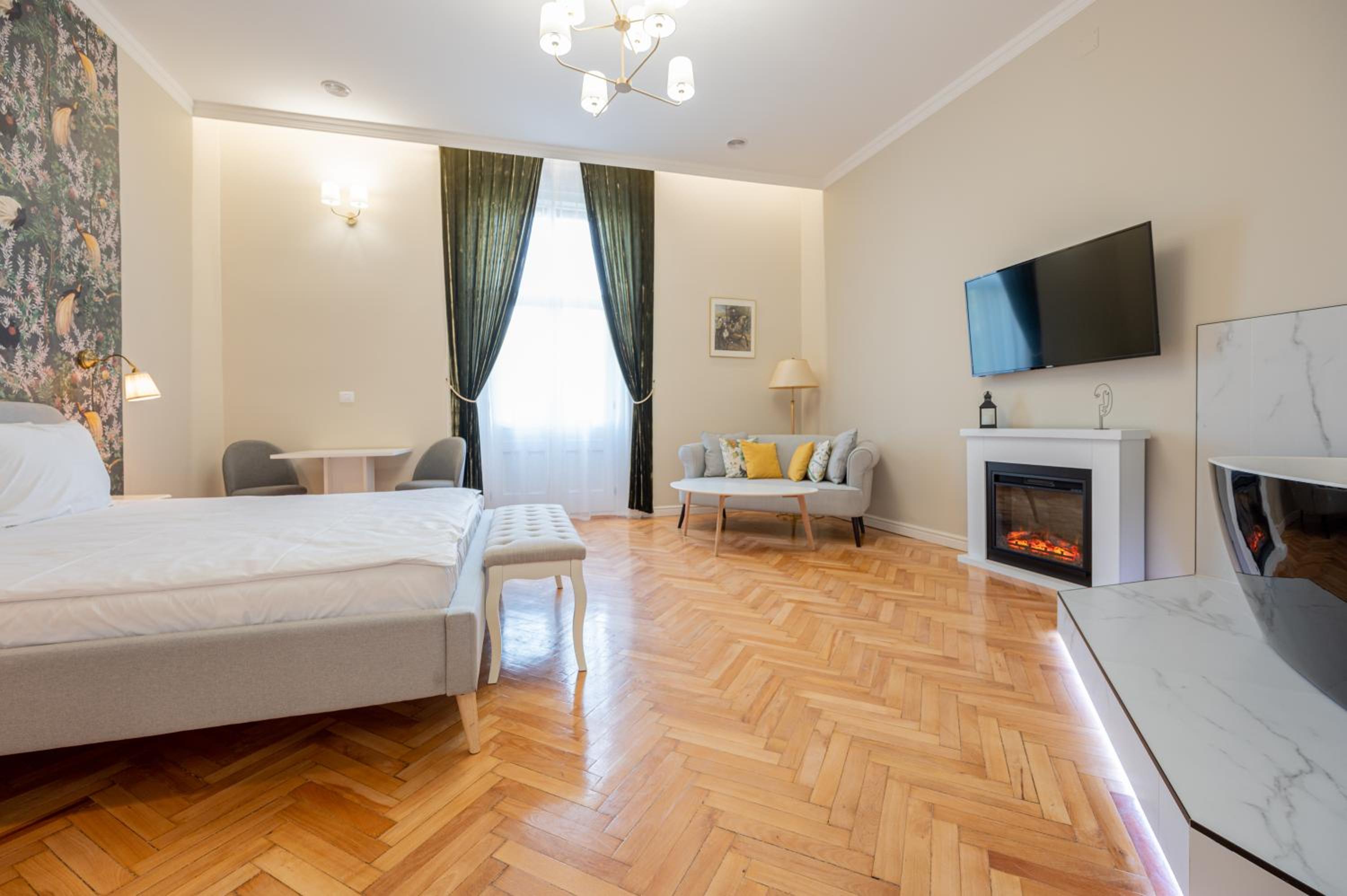 Deluxe Apartment - Photo 6