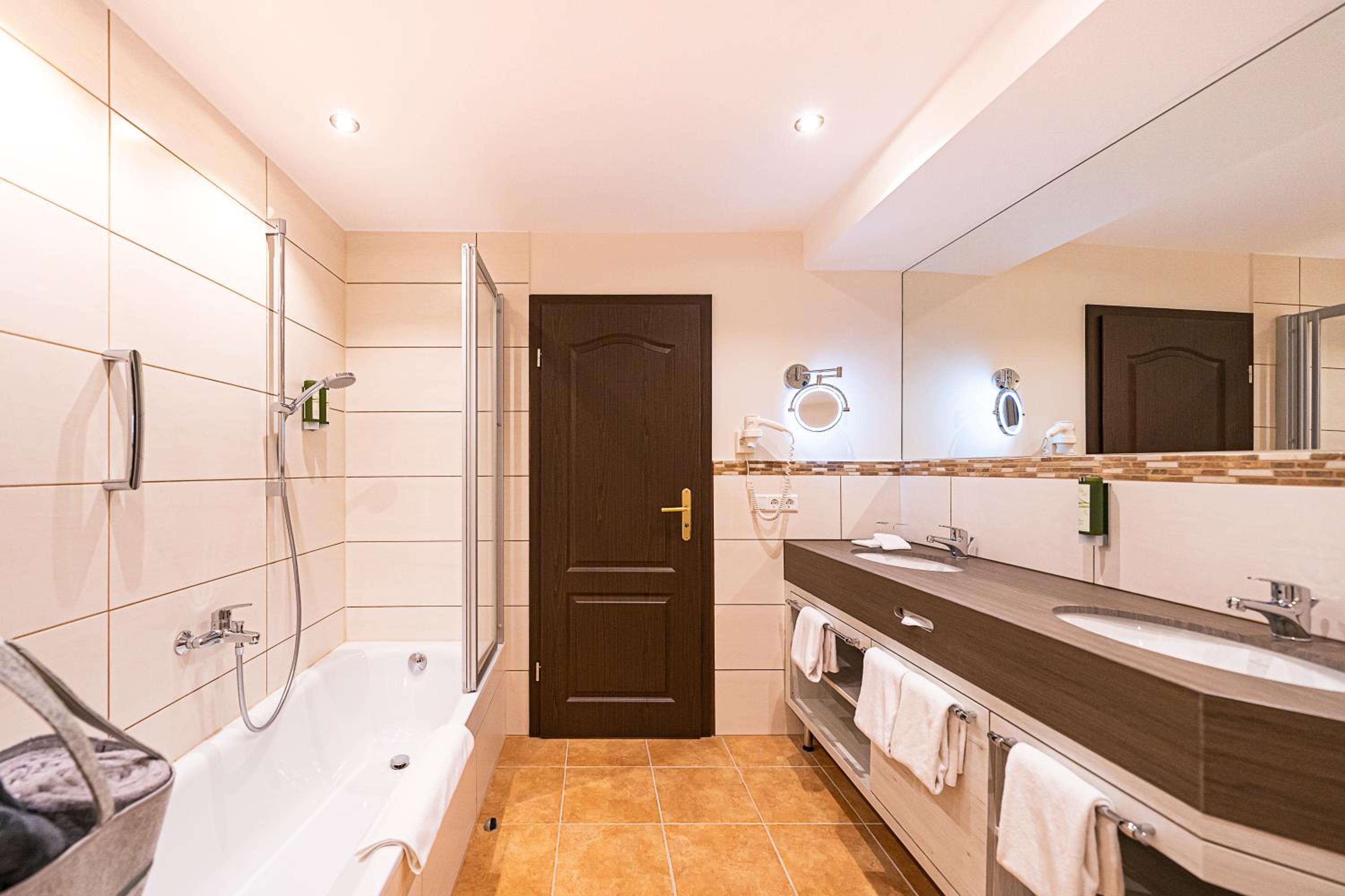 Junior Suite - Photo 2