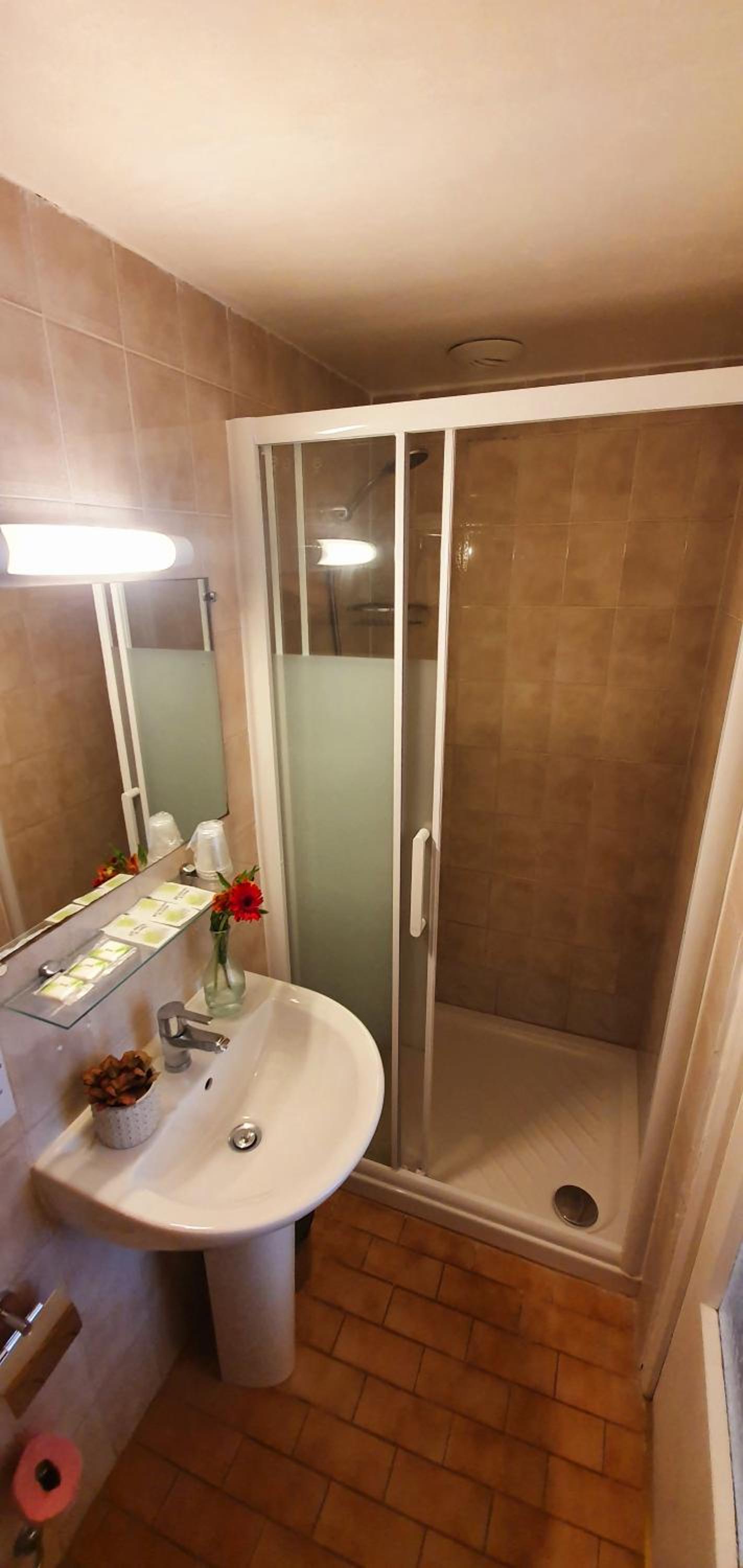 Triple Room - Photo 4