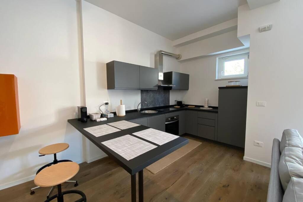 One-Bedroom Apartment photo 3