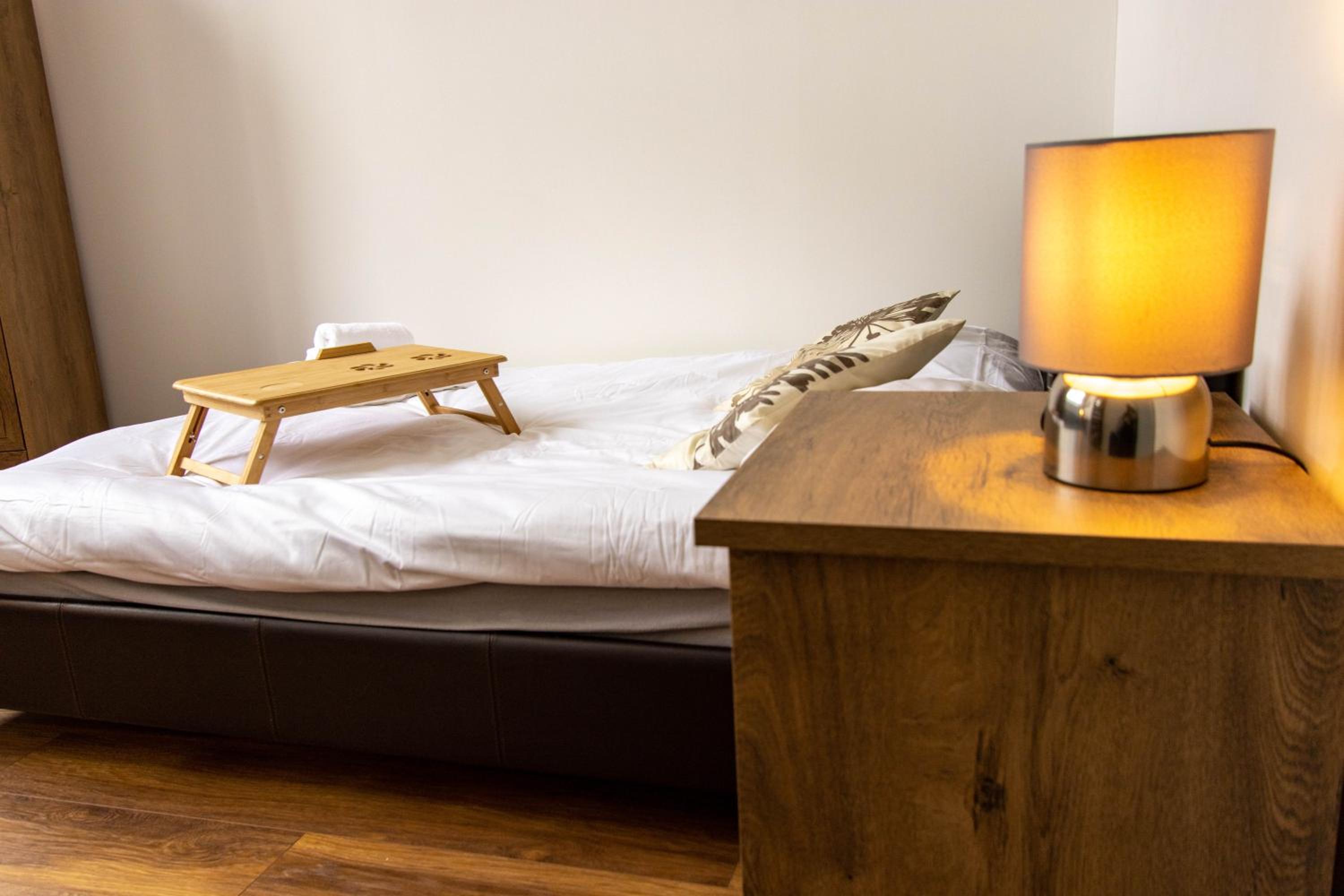 Small Double Room - Photo 18