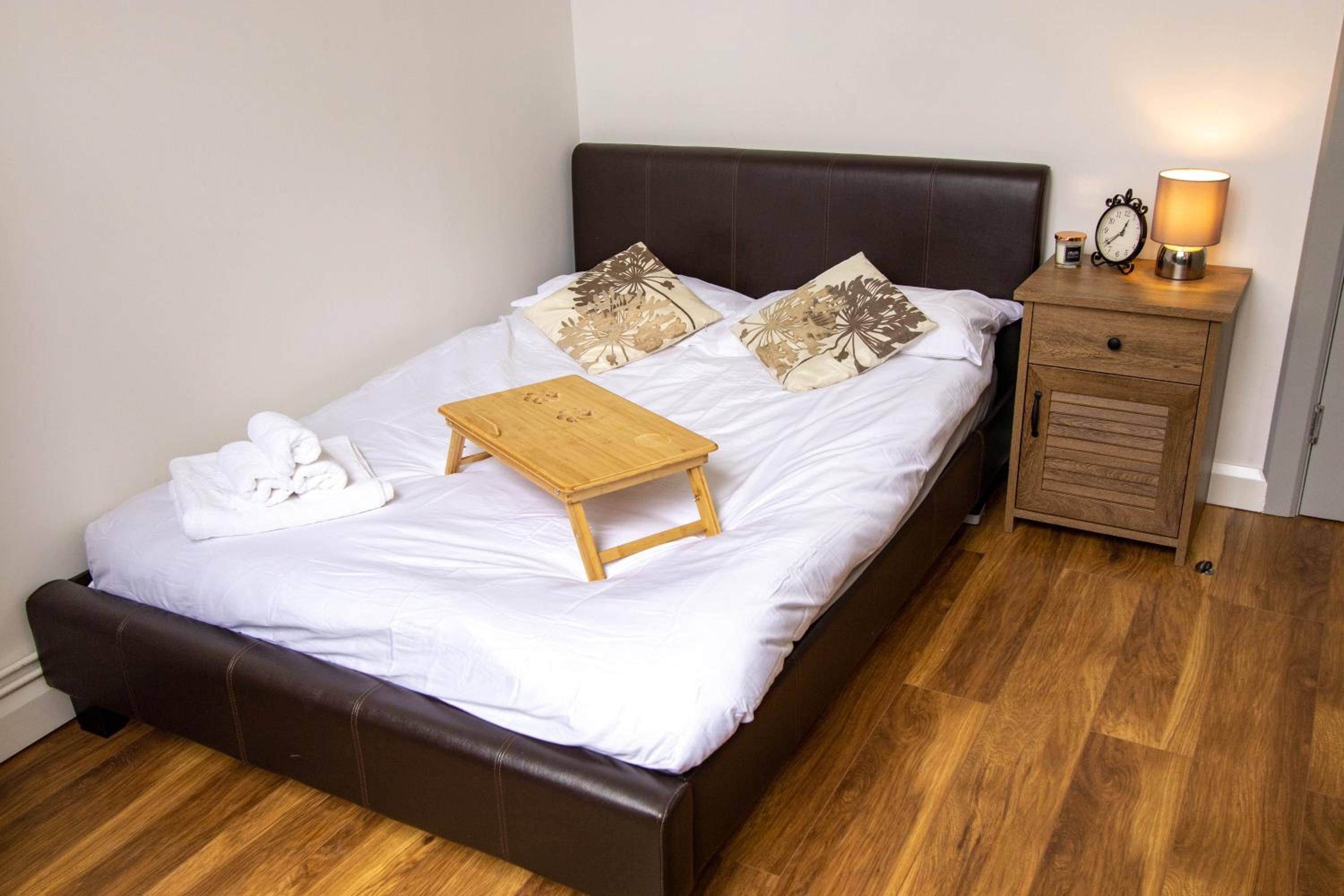 Small Double Room - Photo 3