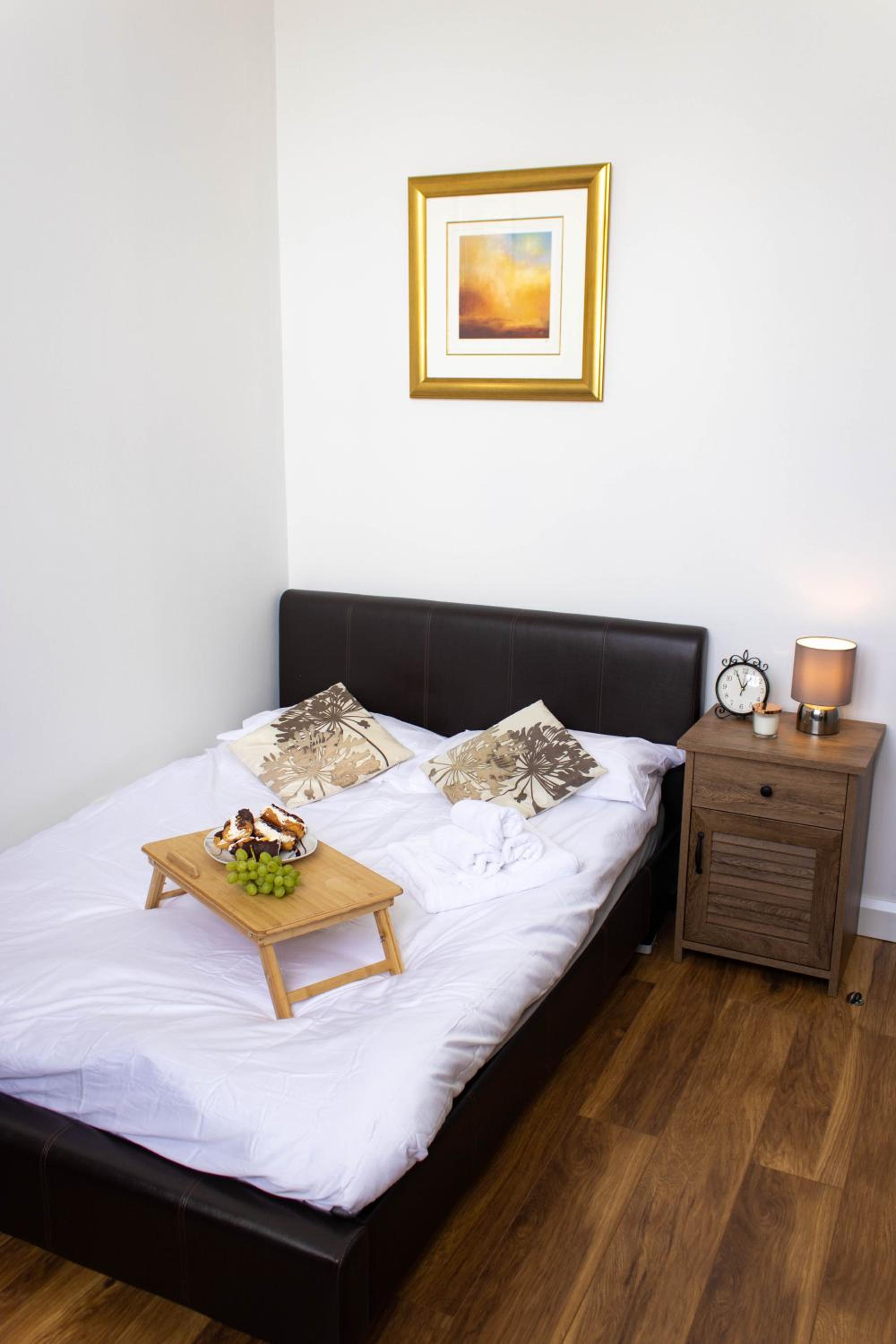 Small Double Room - Photo 5