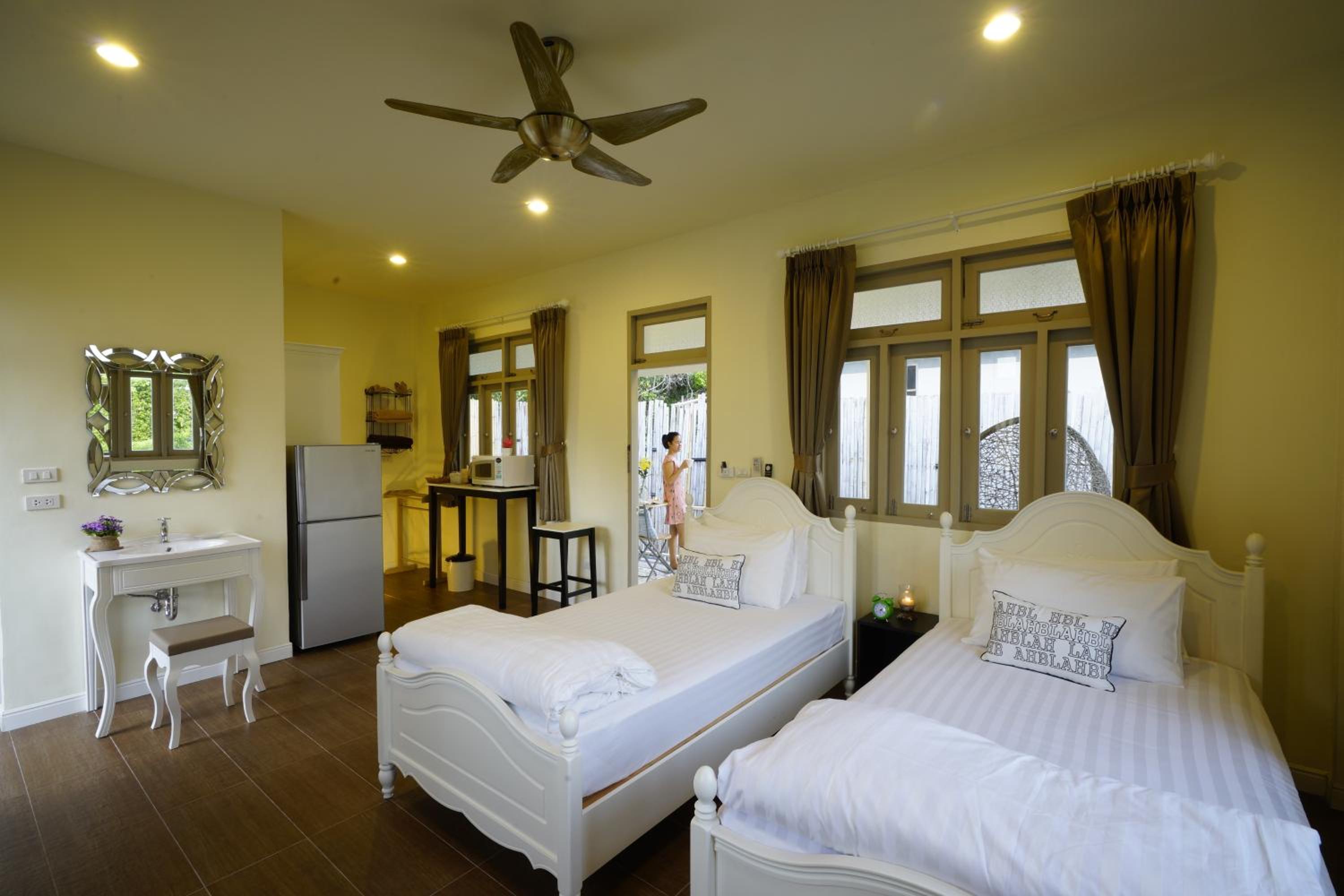 Twin Bed Villa - Photo 3
