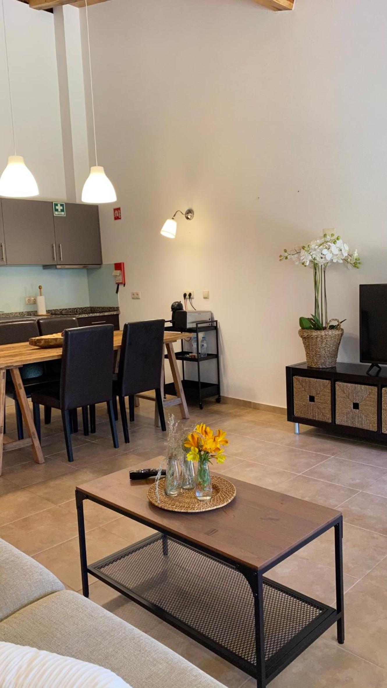 Apartment - Photo 5