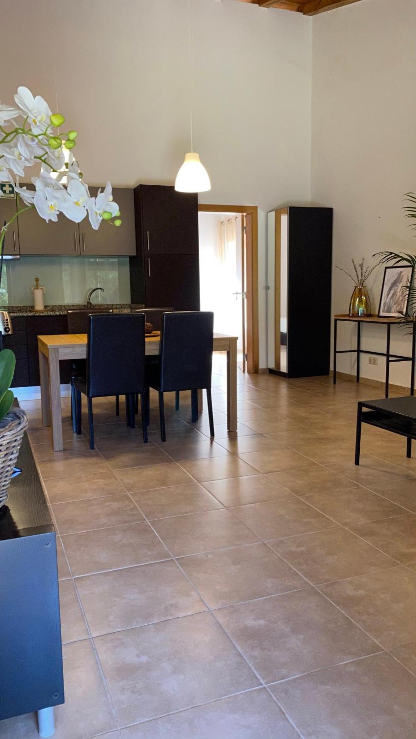 Apartment - Photo 24