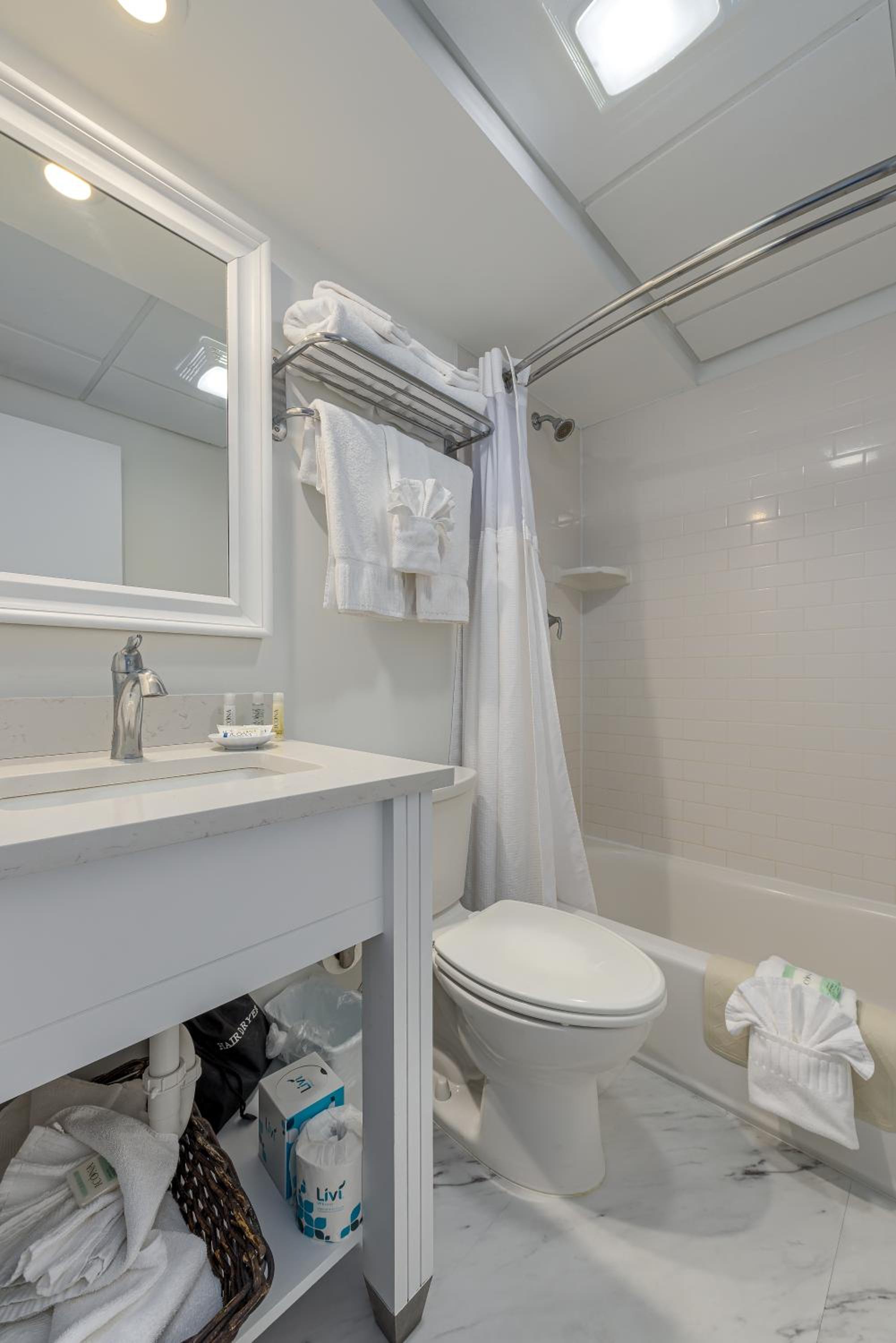 Value Double Suite - Photo 15