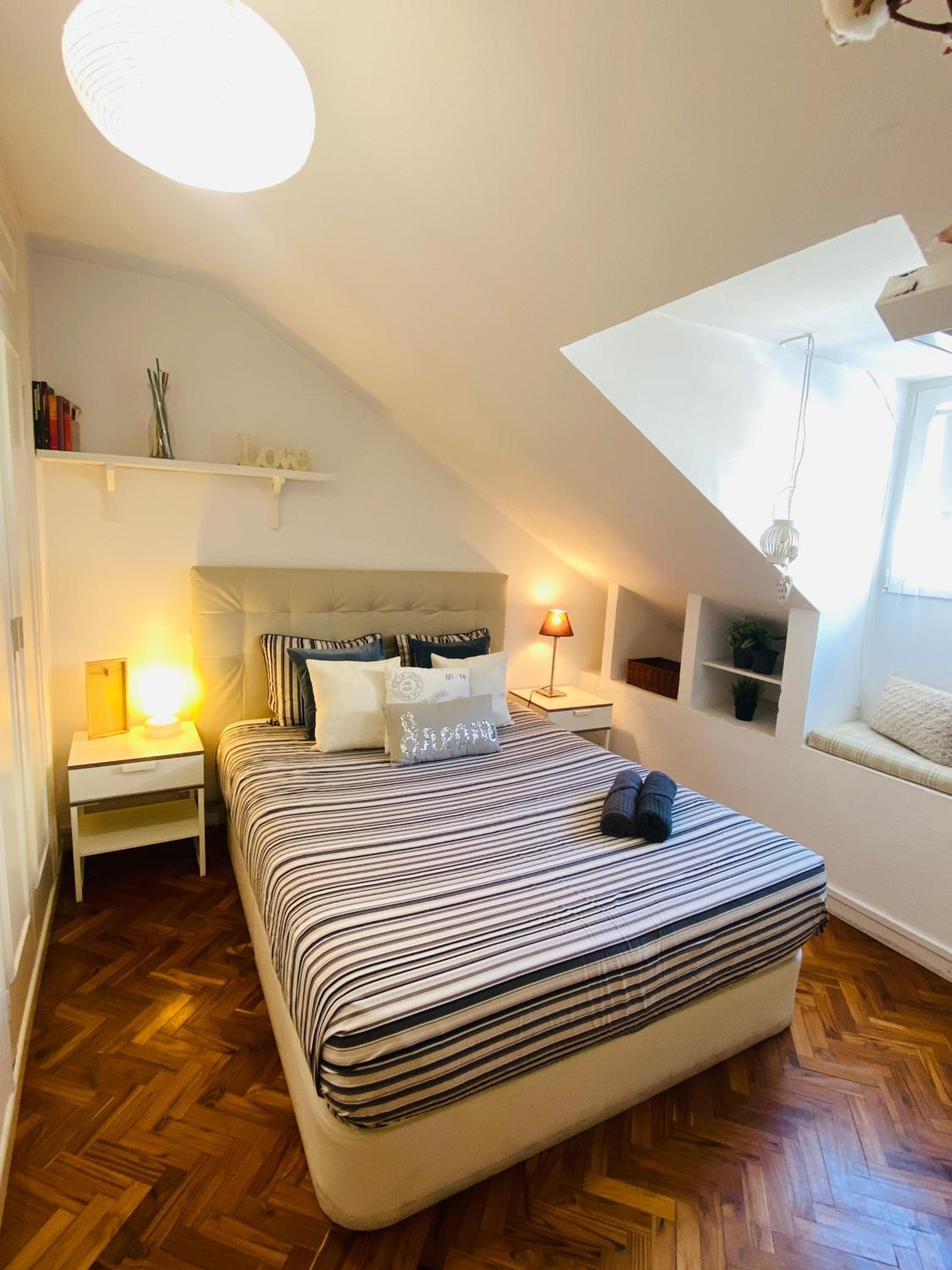 One-Bedroom Apartment - Photo 10