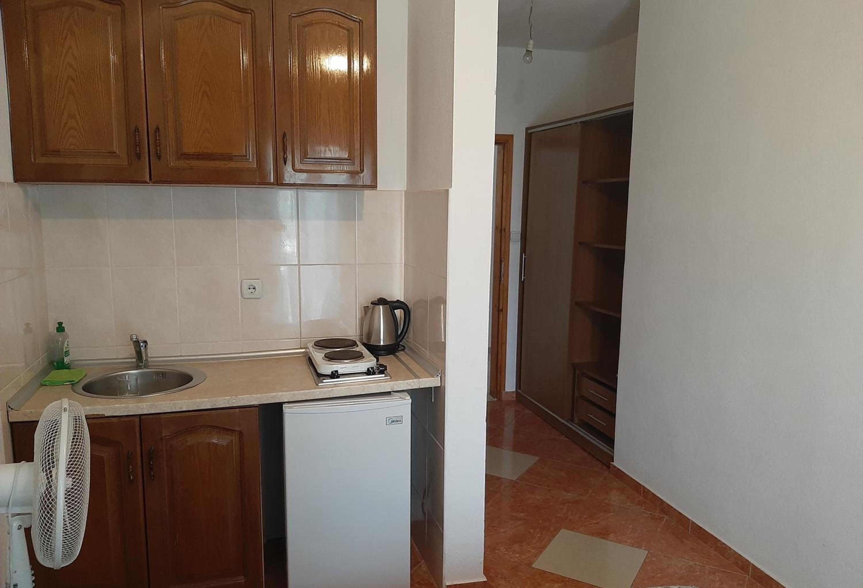 Studio Apartment photo 3