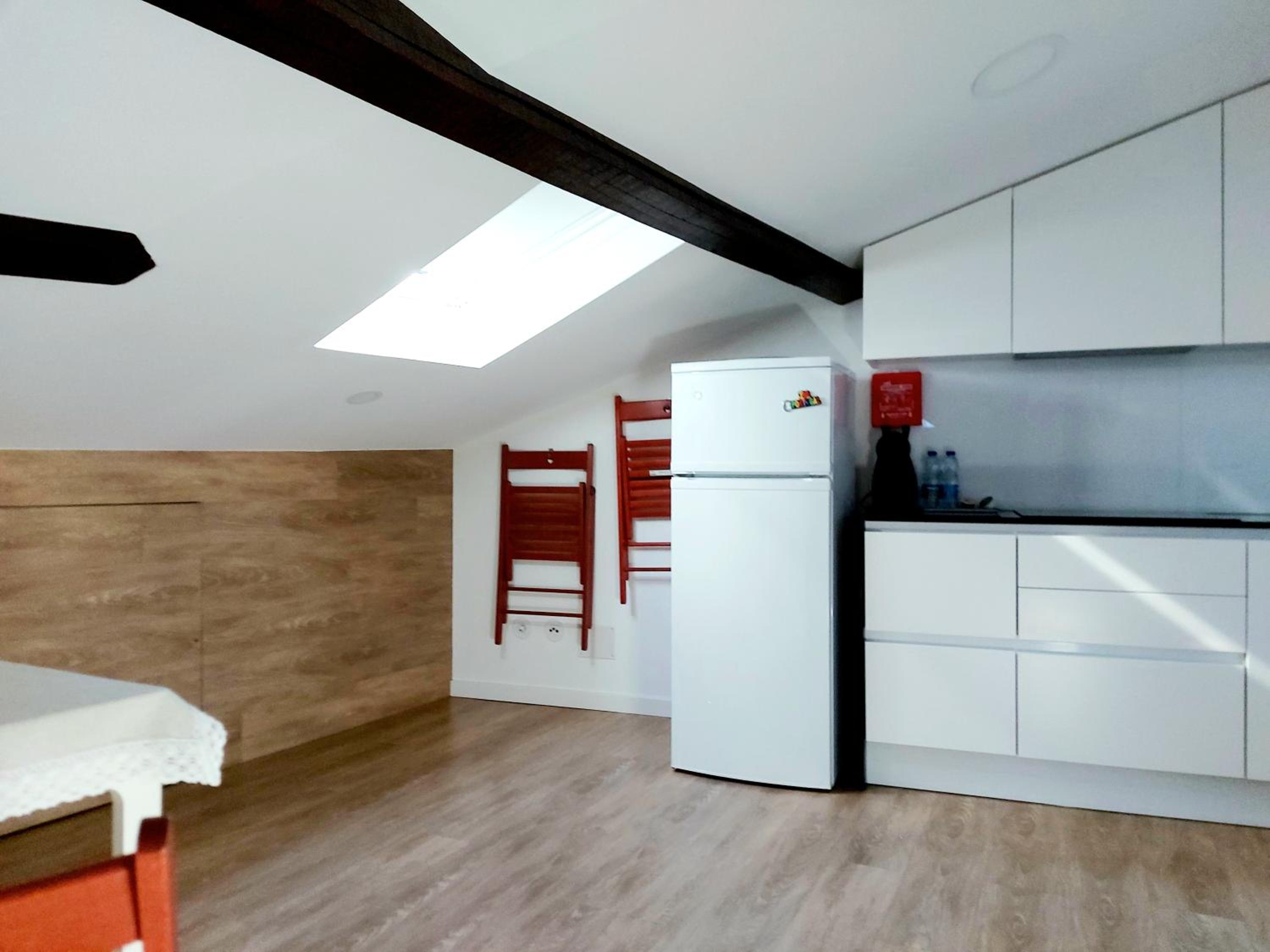 Deluxe Apartment - Photo 9