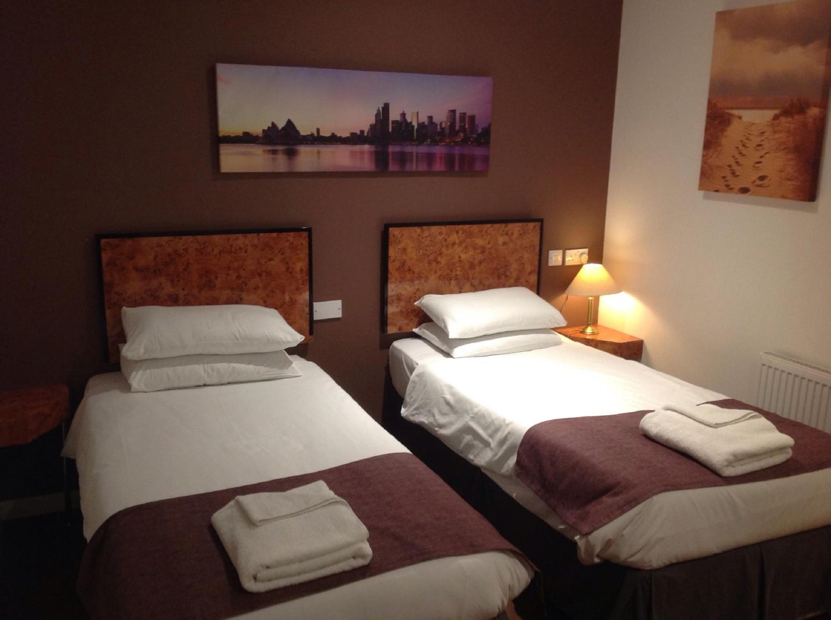 Standard Twin Room photo 2