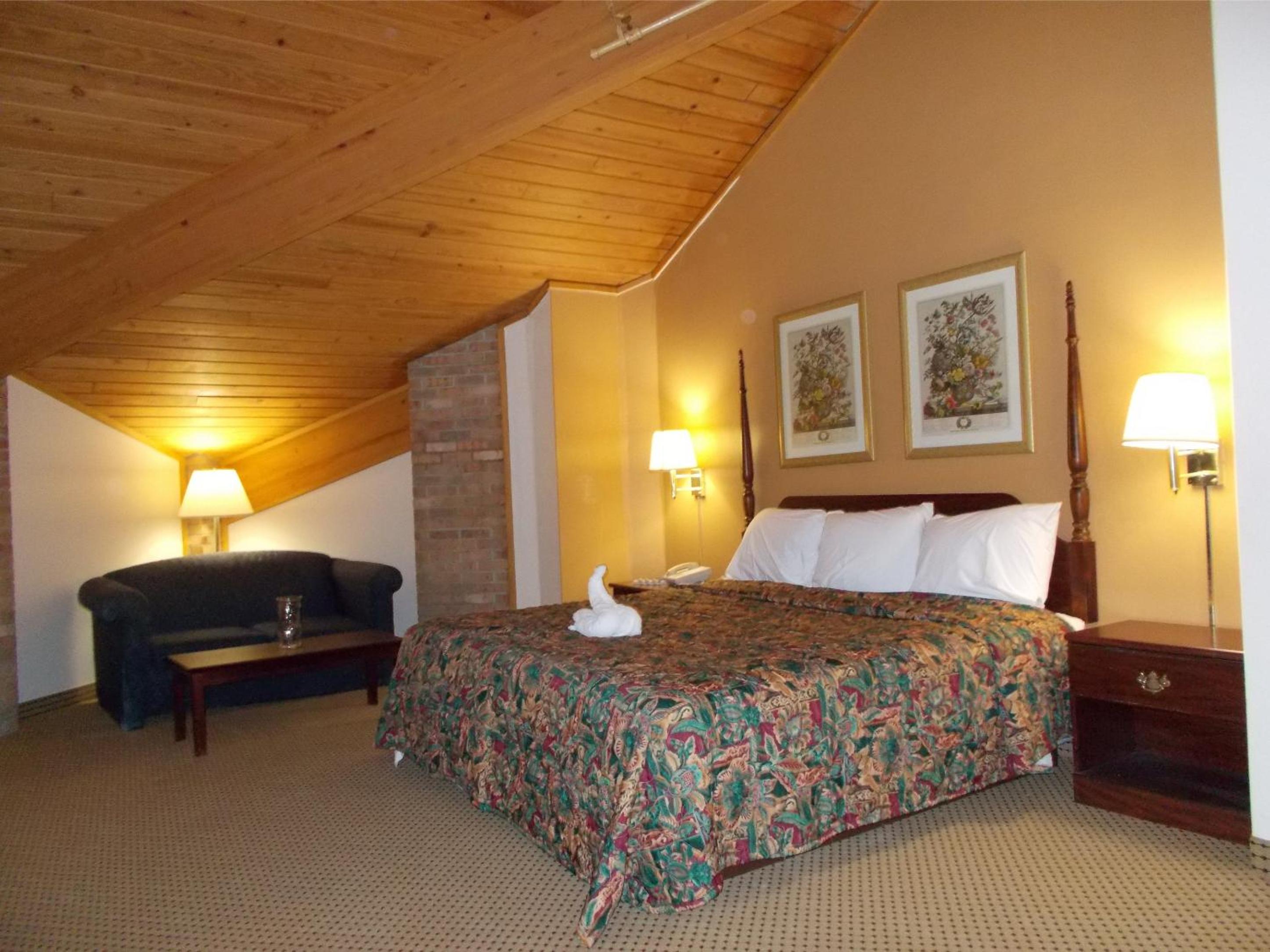 Deluxe King Room