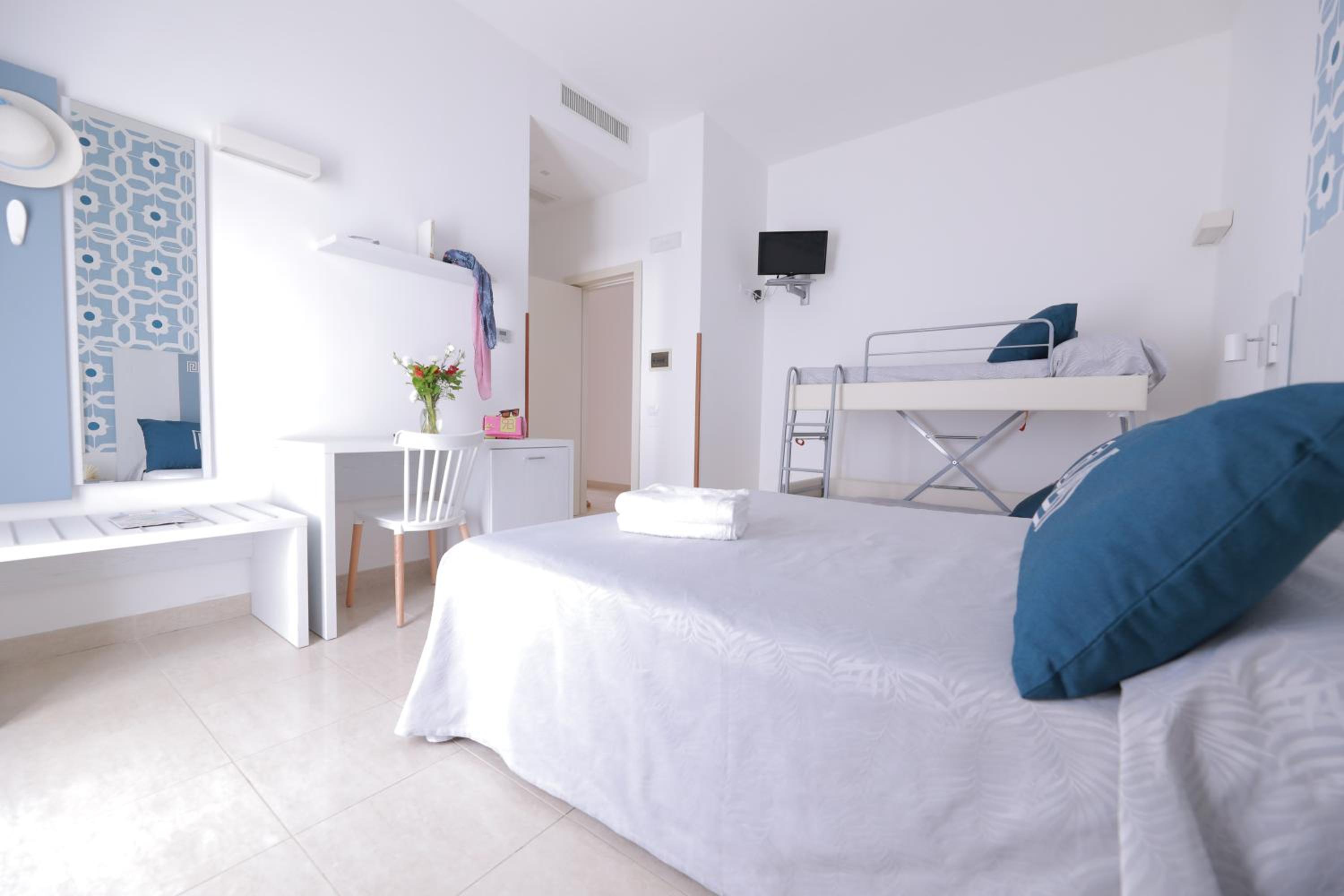 Suite with Sea View photo 3