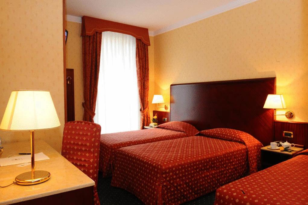 Triple Room - Photo 1