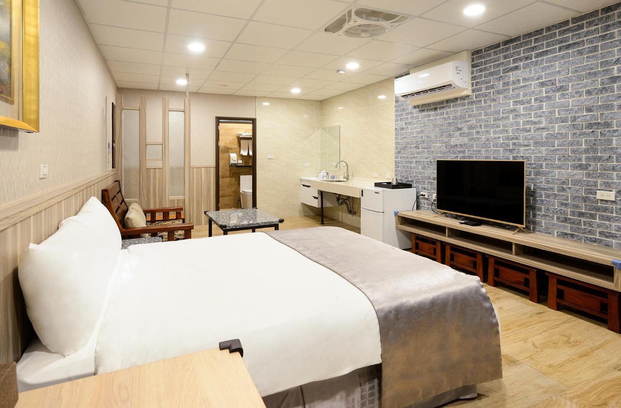 Comfort Quadruple Room - Photo 6