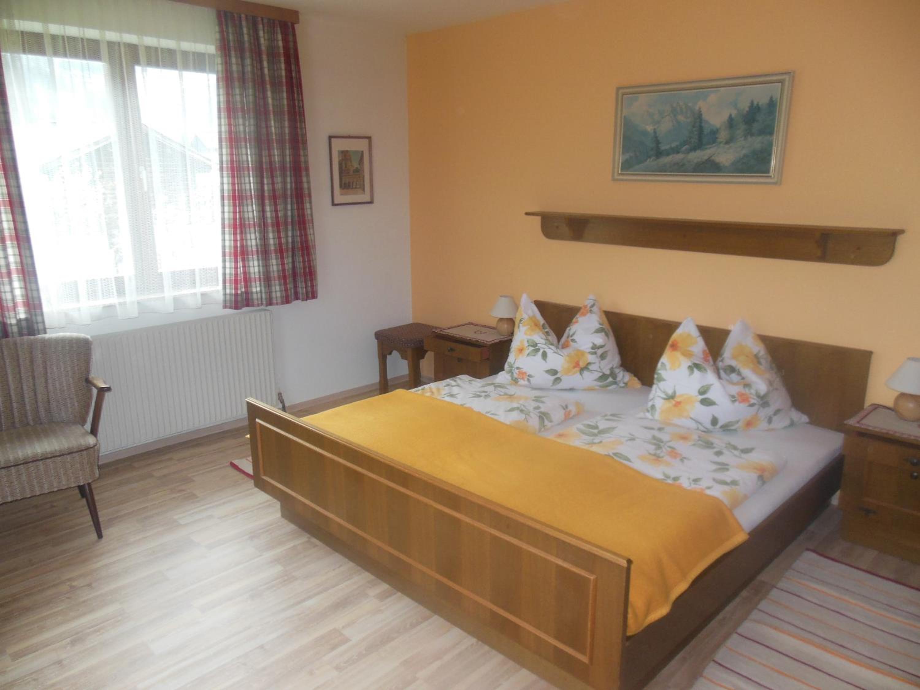 One-Bedroom Apartment with Balcony photo 1