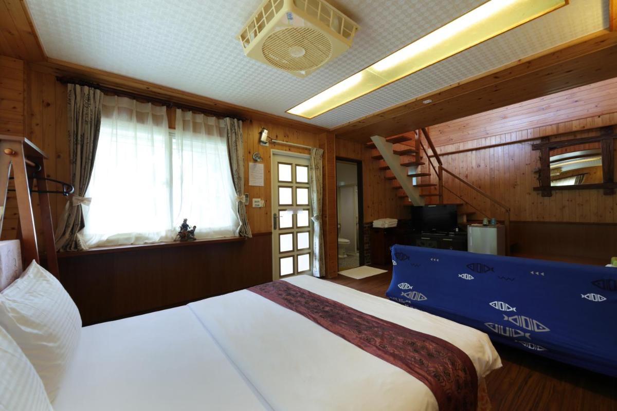 Villa with Sea View photo 2