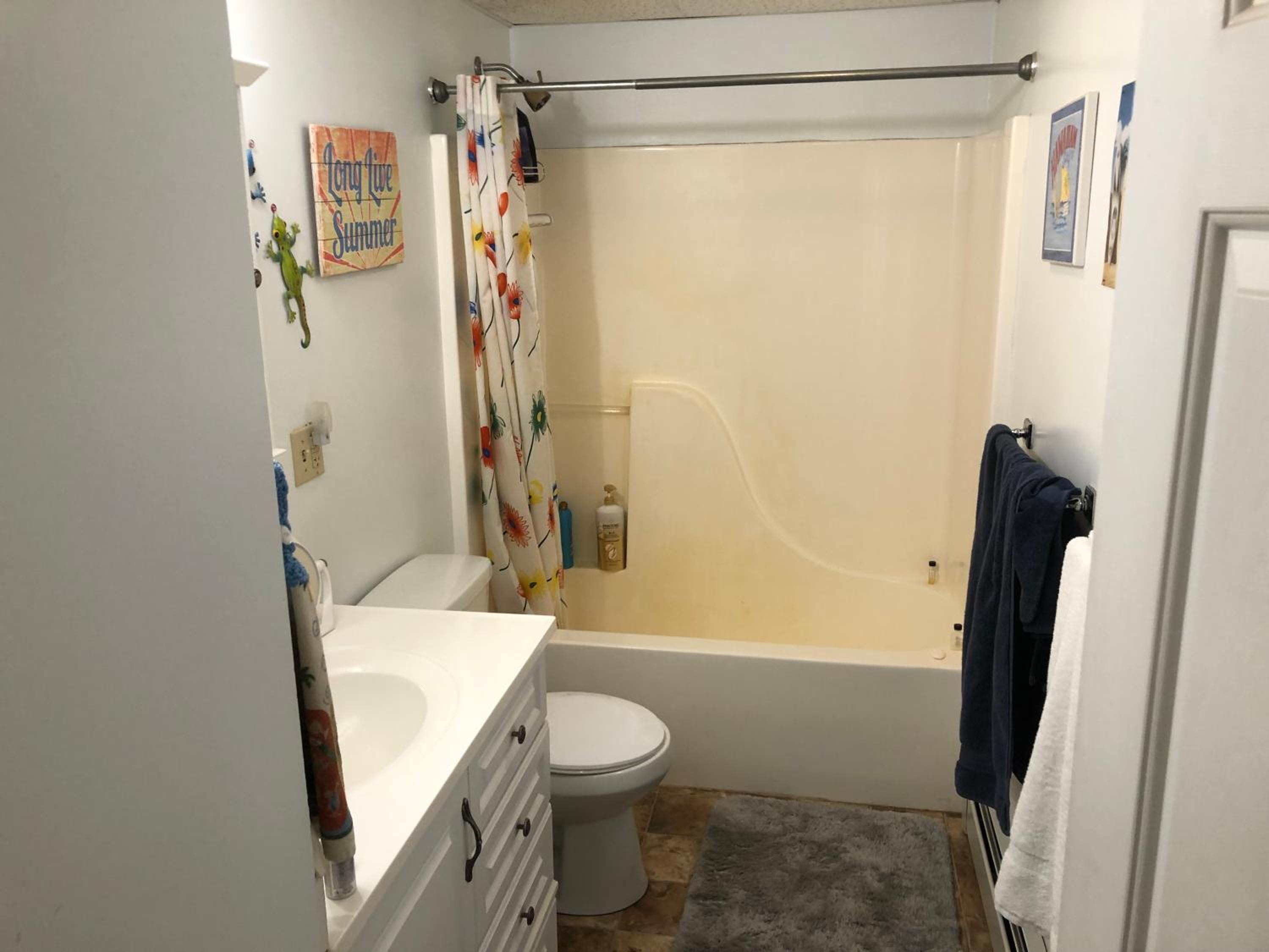 Budget Double Room - Photo 3