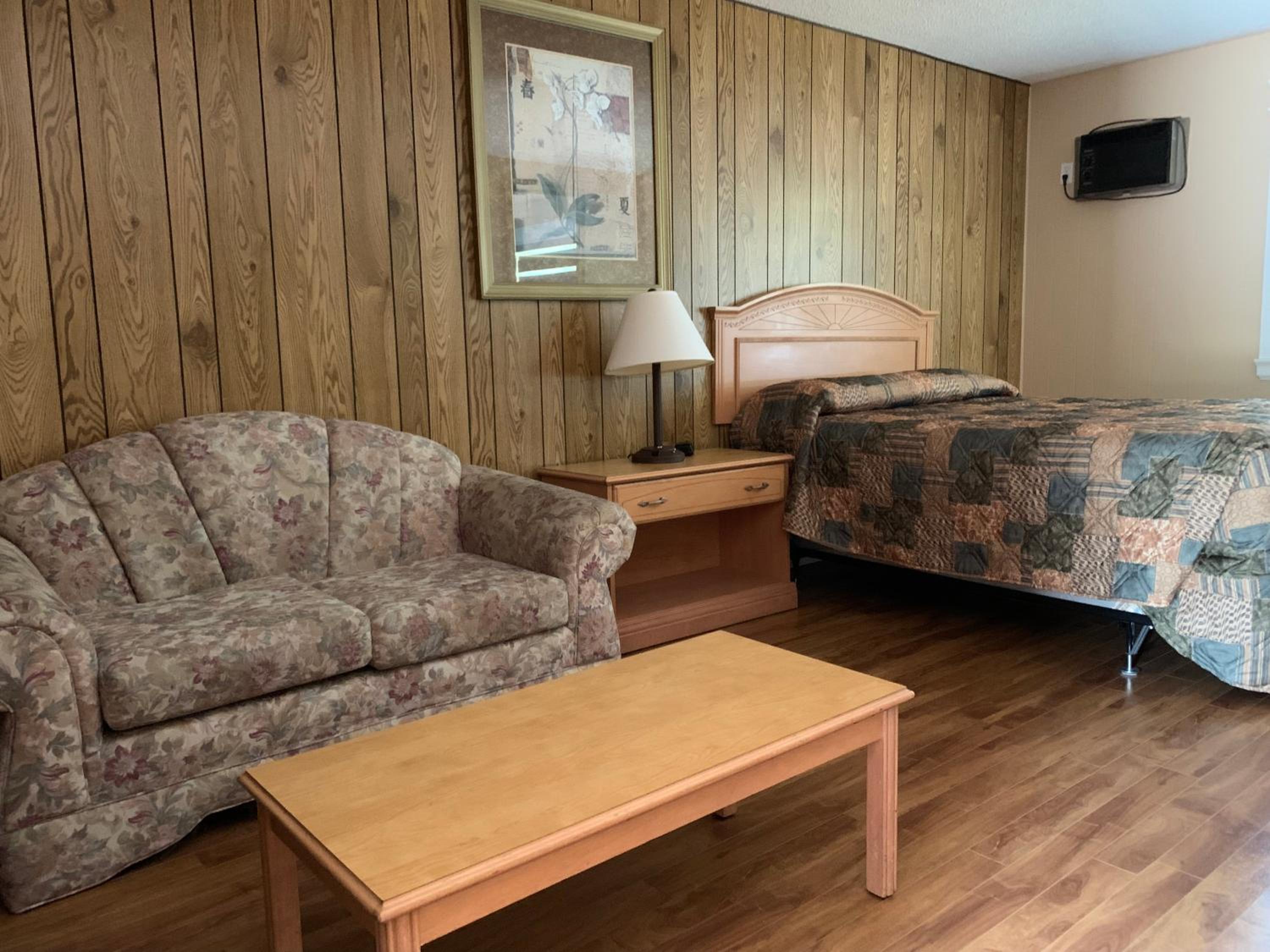 Single Room photo 2