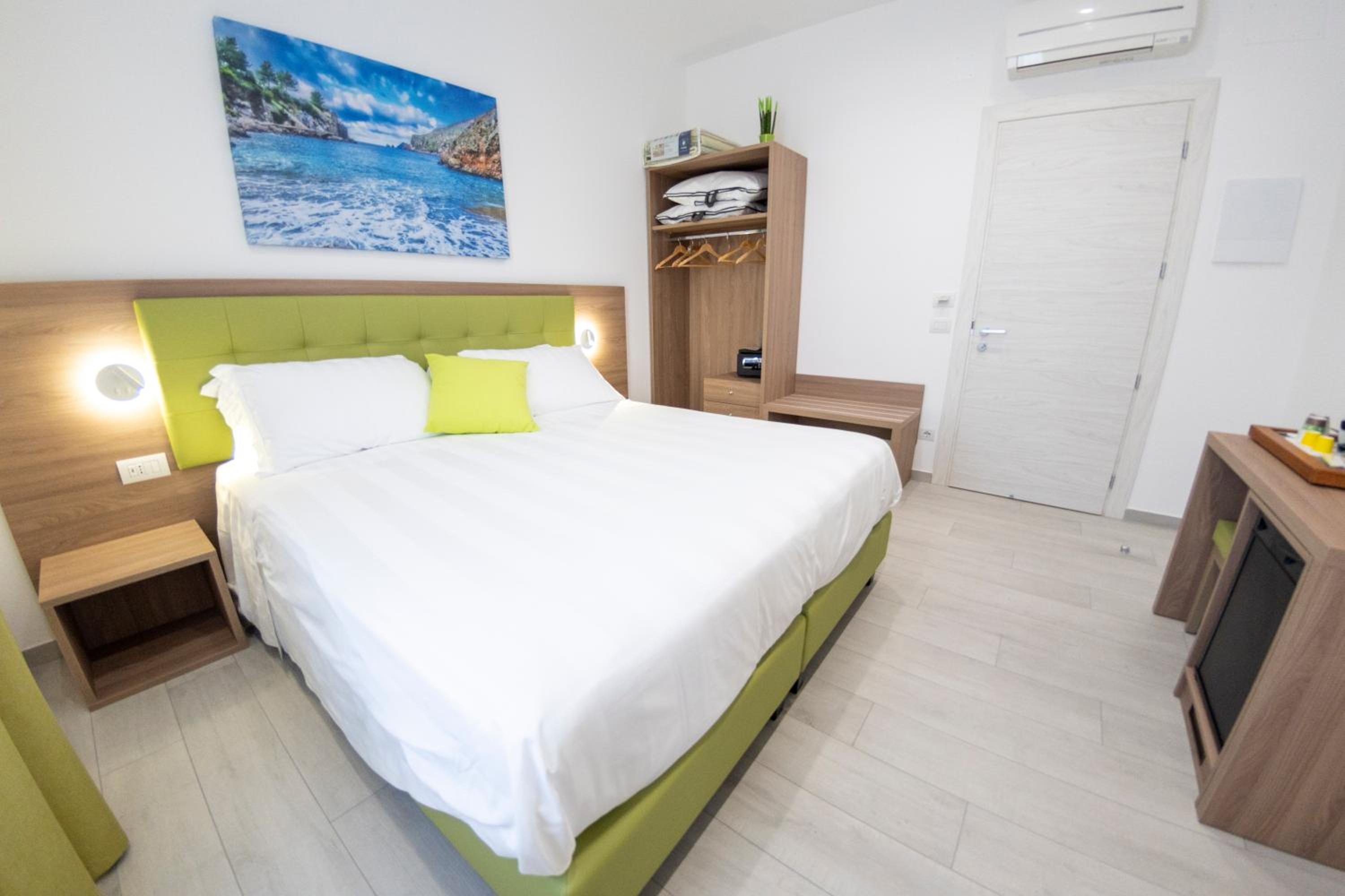 Economy Double Room