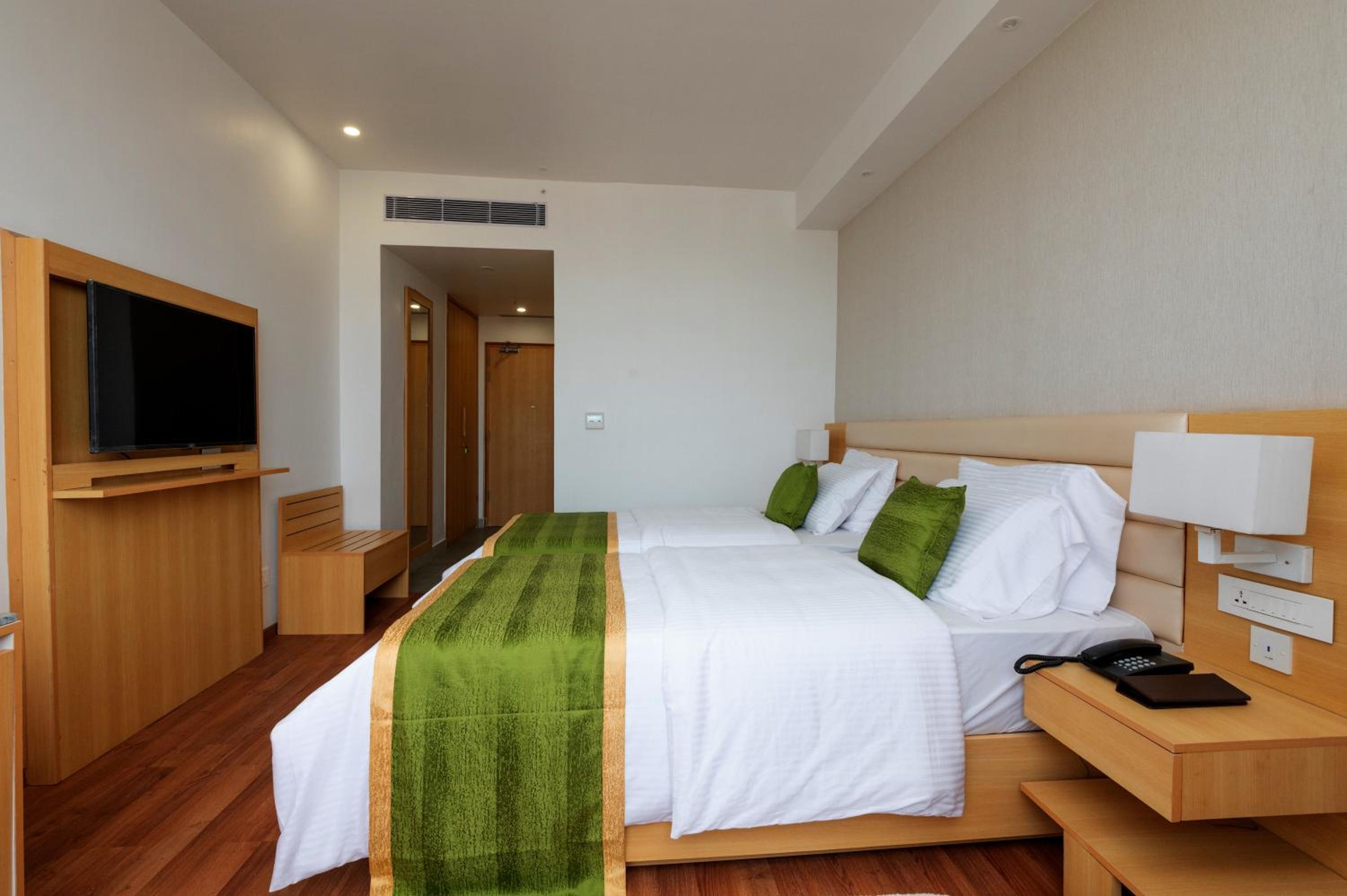Deluxe Room 2 Single Beds