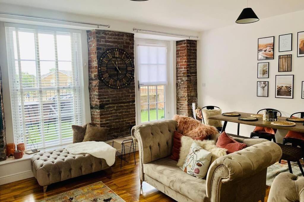 Two-Bedroom Apartment photo 1