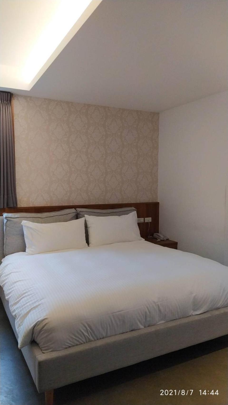 Deluxe Double Room with Bath