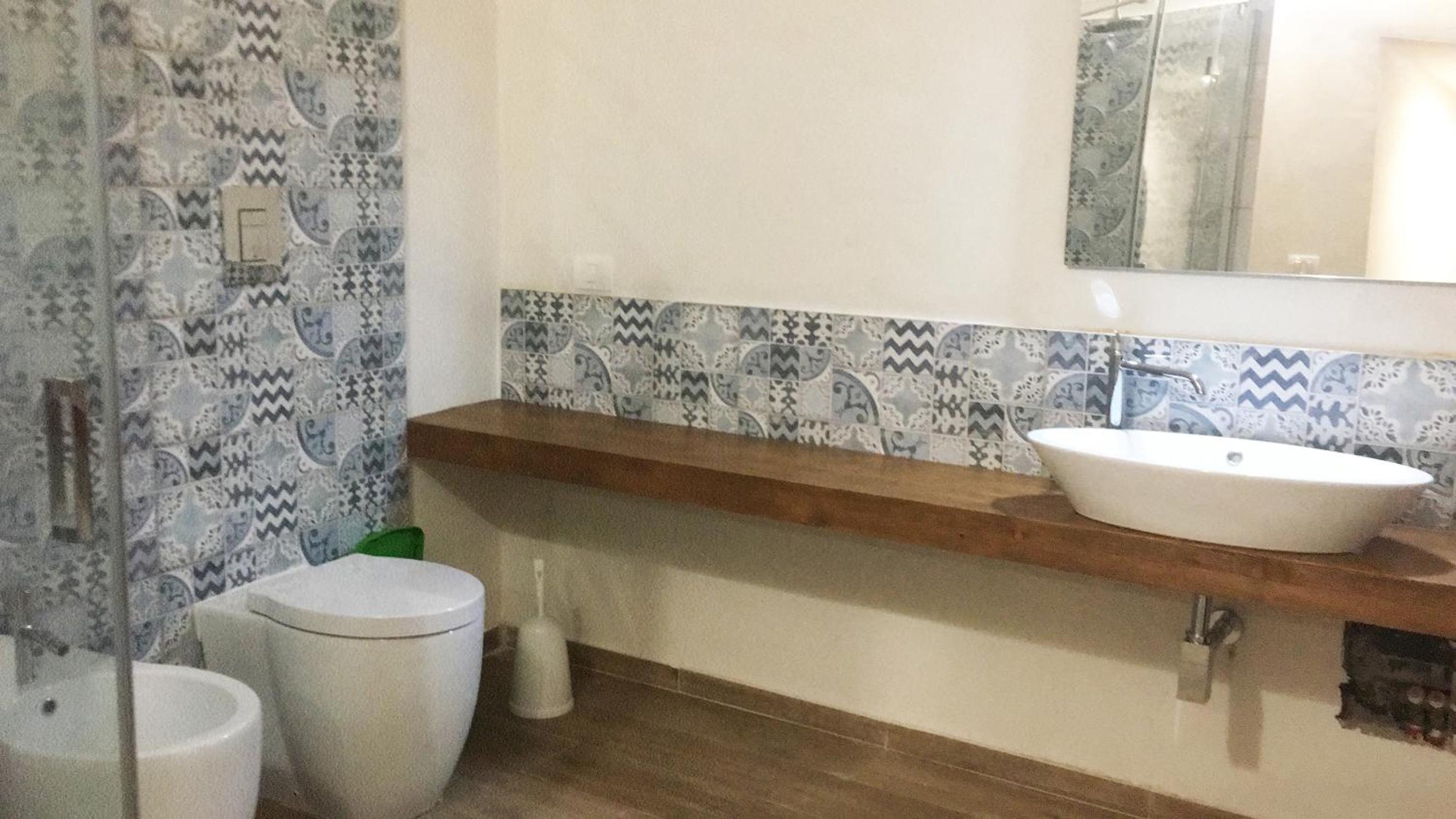 Double Room - Photo 2