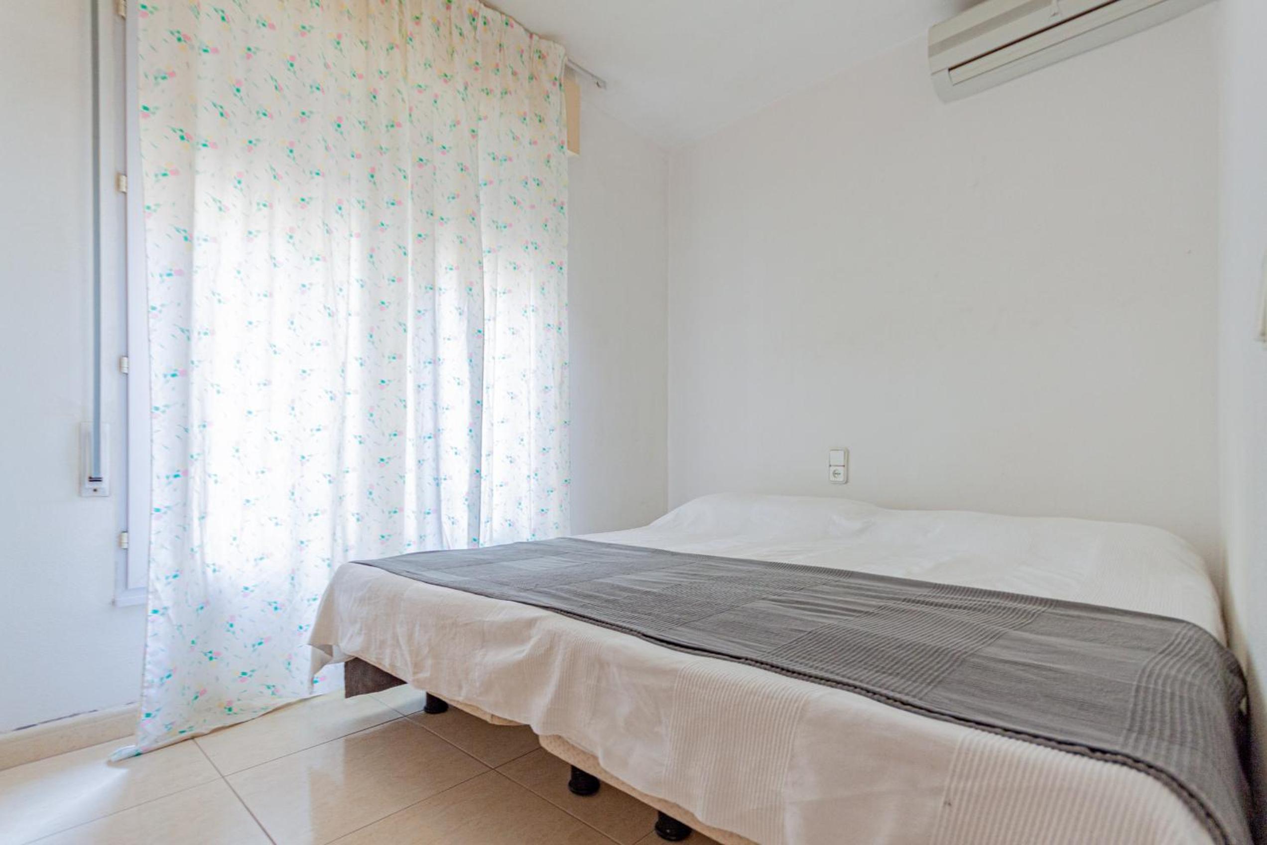 Apartamento de dos habitaciones con vista al mar