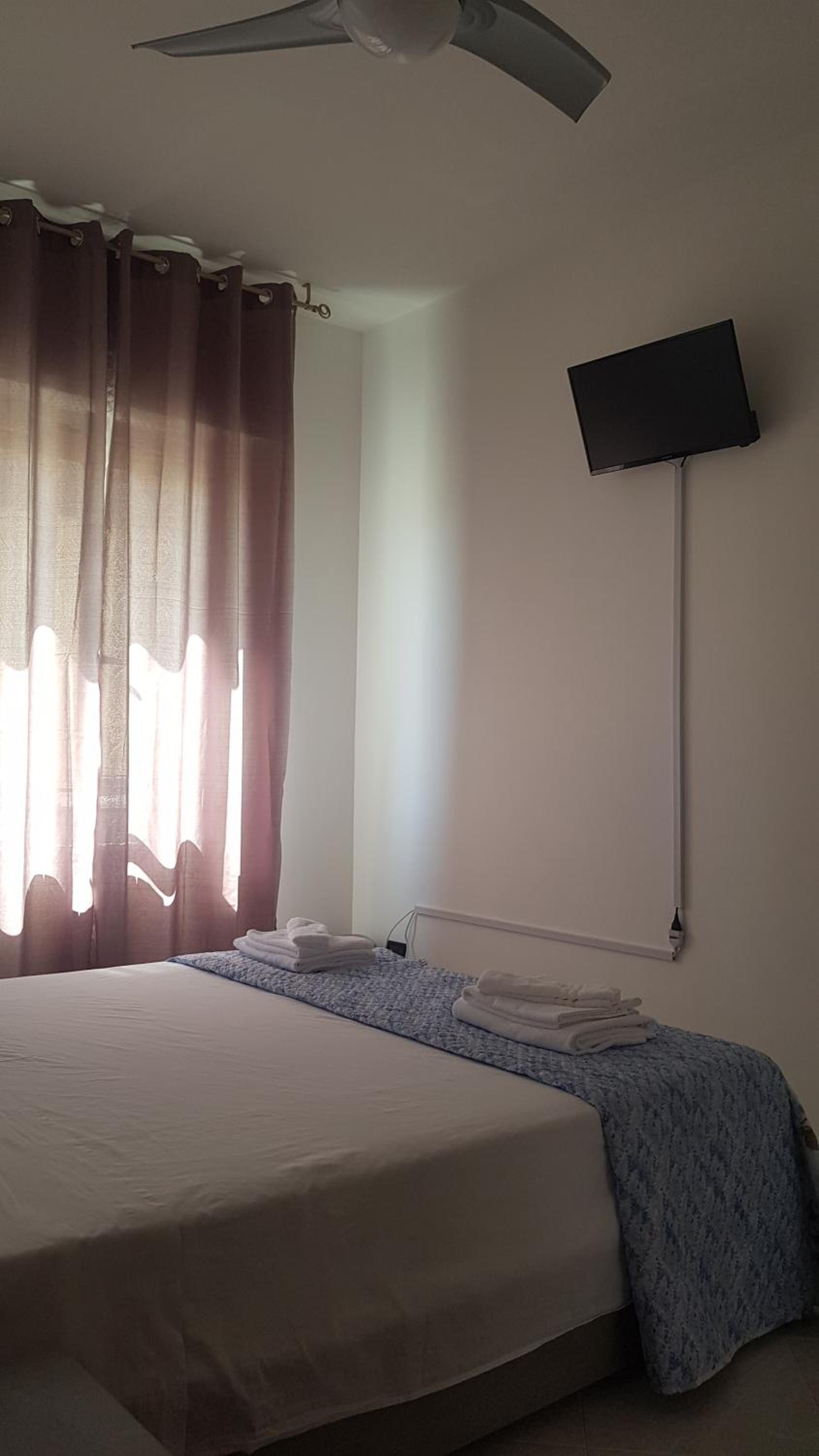 Double Room - Photo 8